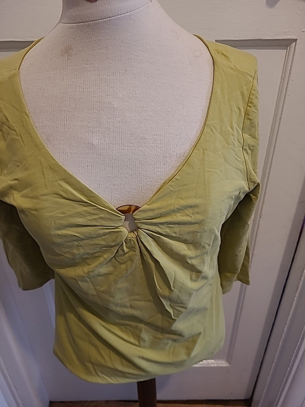 Ladies Talbots Size Medium Lime Mid Sleeved V Neck Tshirt