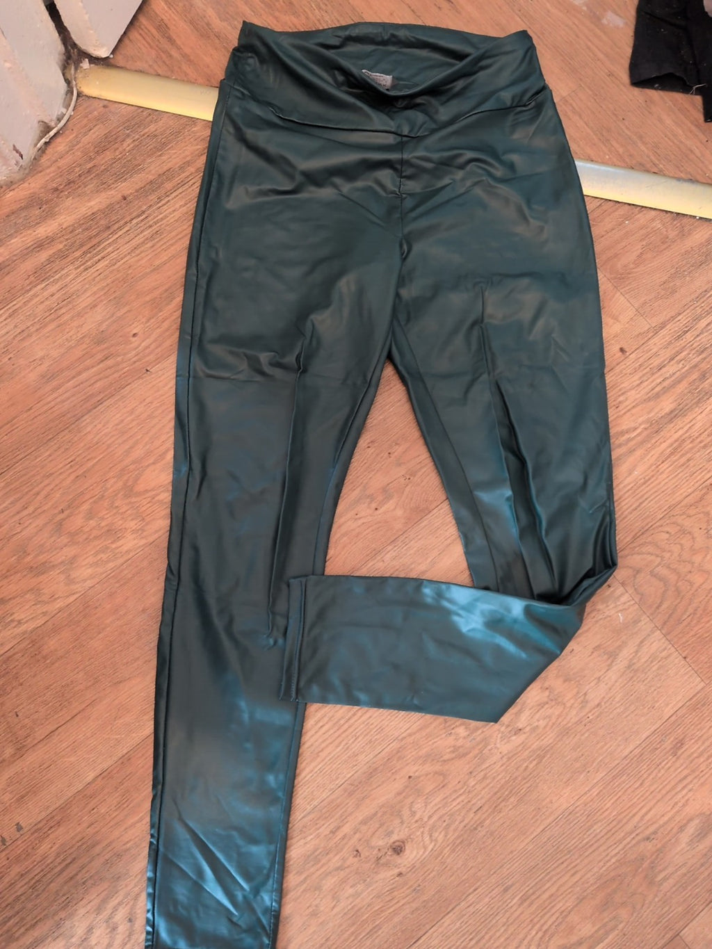 Ladies Primark Leather Effect Leggings Size Small10-12 Green Free Delivery
