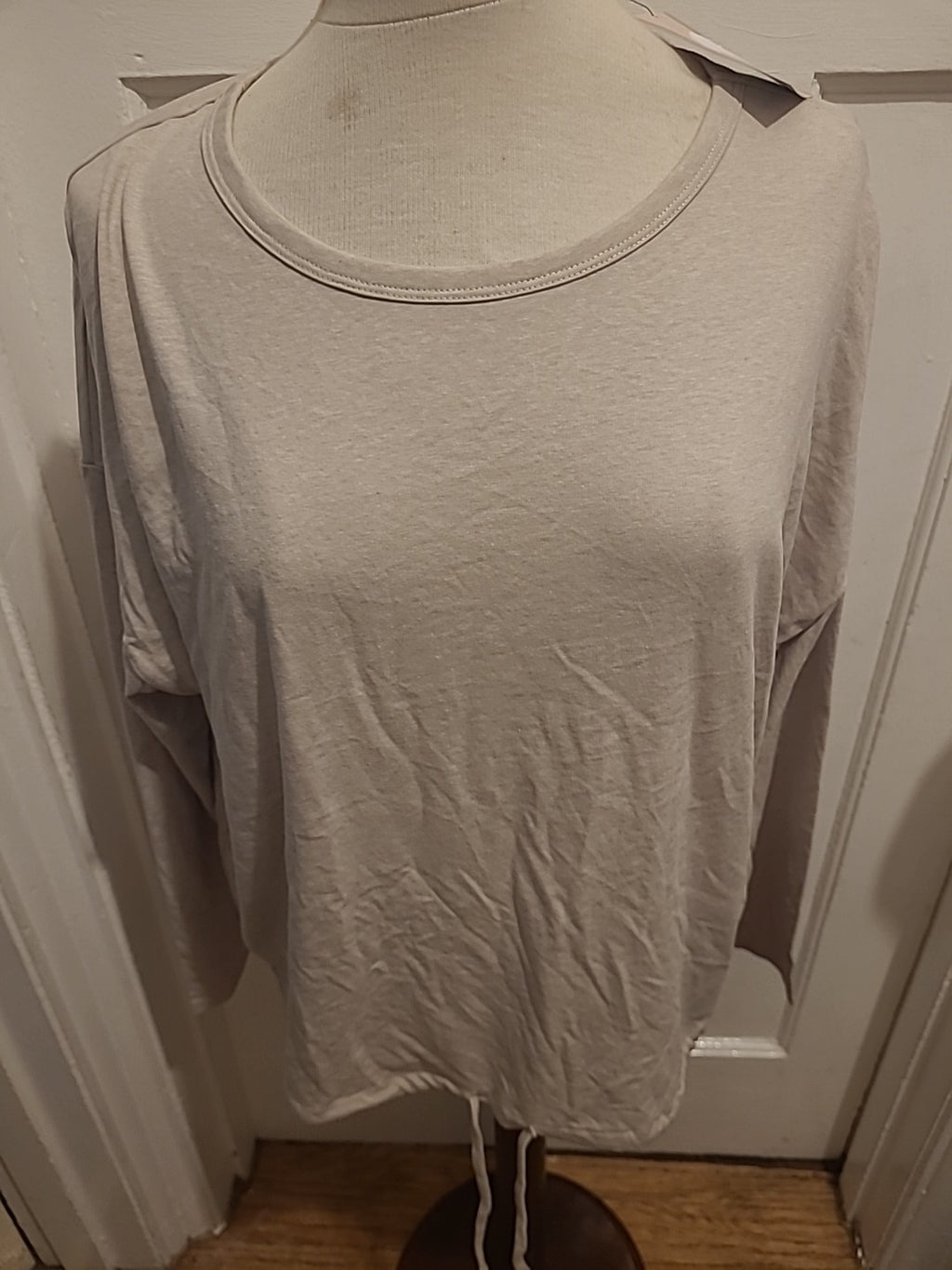 Brand New Tu Size 18 Beige Long Sleeve Blouse