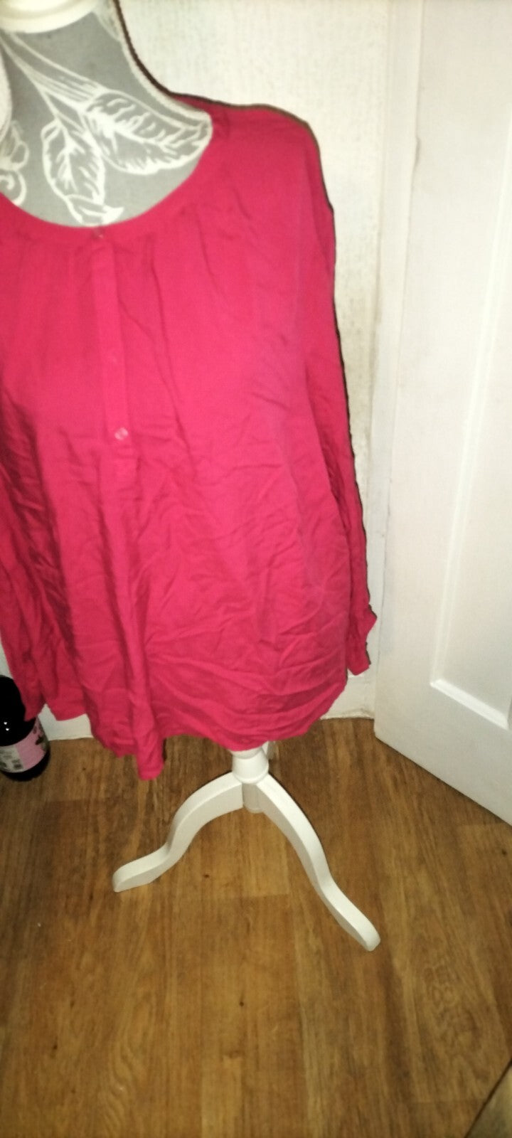 Ladies Up2fashion Size Large Cerise Long Sleeved Blouse