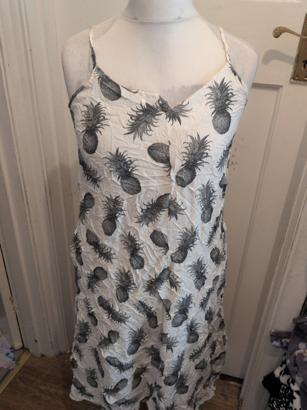George 12 Cream Grey Pineapple Pattern Dress Sleeveless