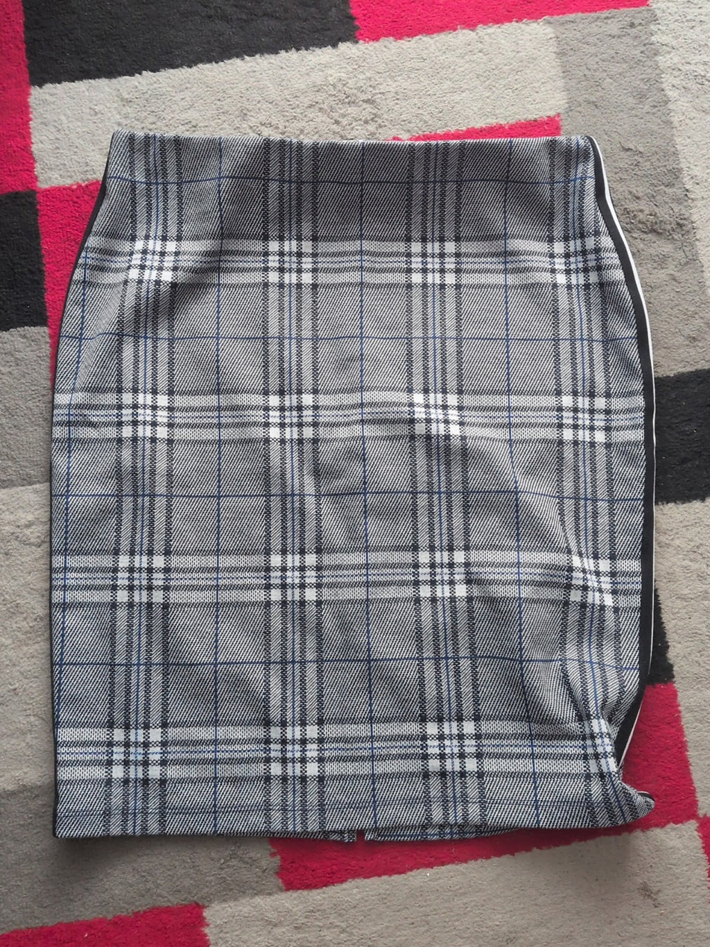 Ladies Marks And Spencers Size 16 Blue Mix Elasticated Skirt