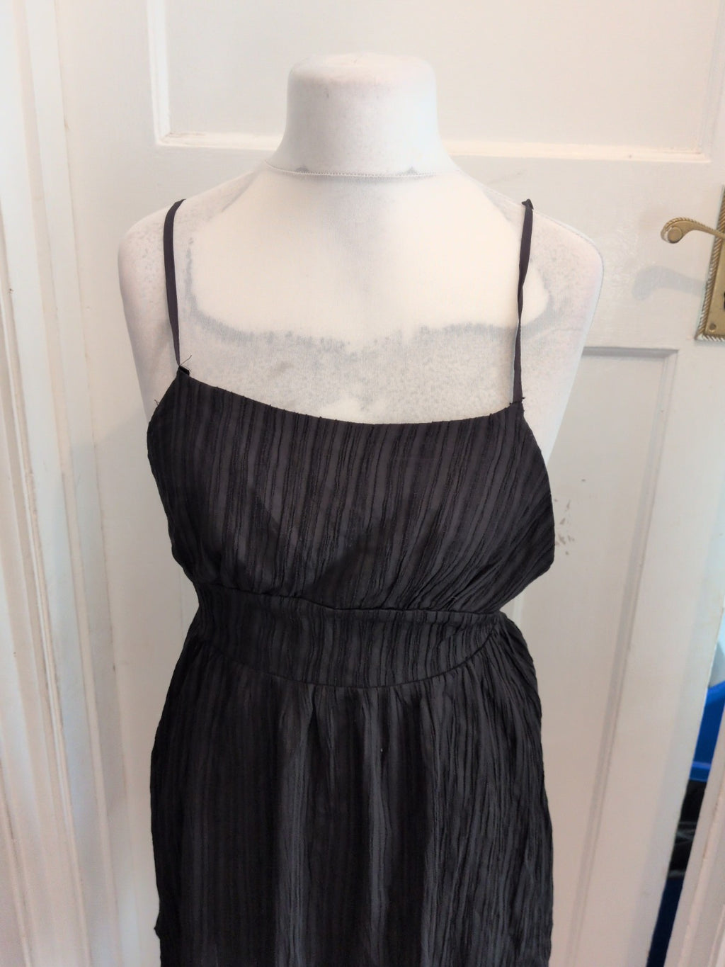 Shein Large Black Halterneck Open Back Knee Length Dress