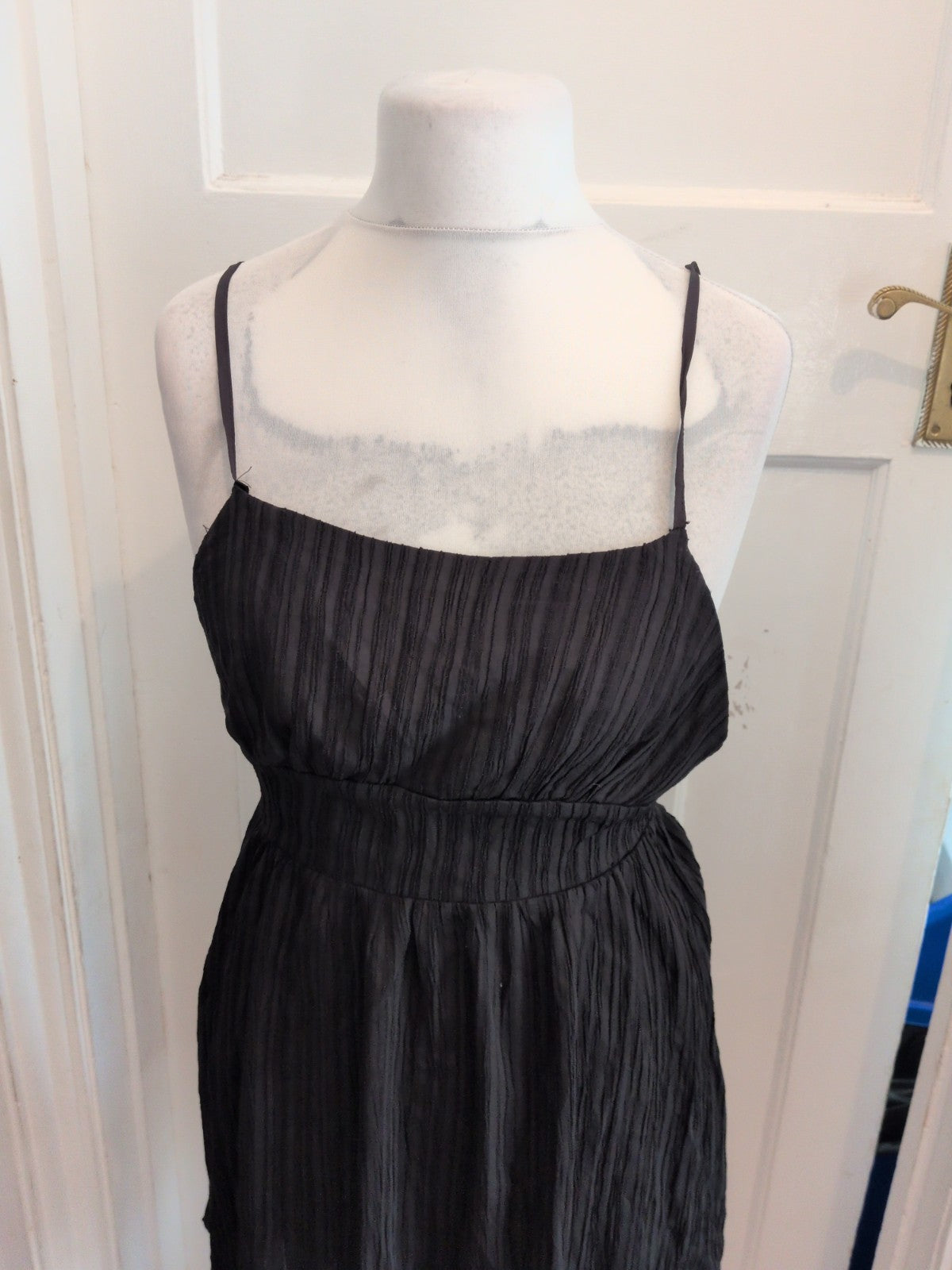 Shein Large Black Halterneck Open Back Knee Length Dress