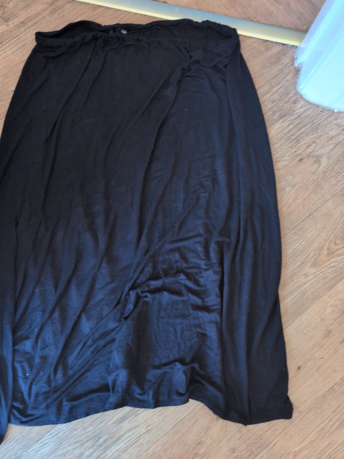 Ladies Size XL Black Elasticated Long Flare Skirt