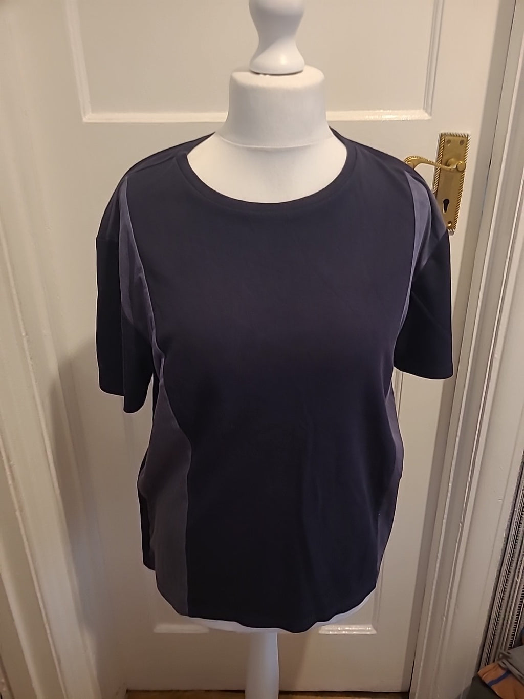 Mens River Island Size Large Grey And Black Short Sleeved Tshirt