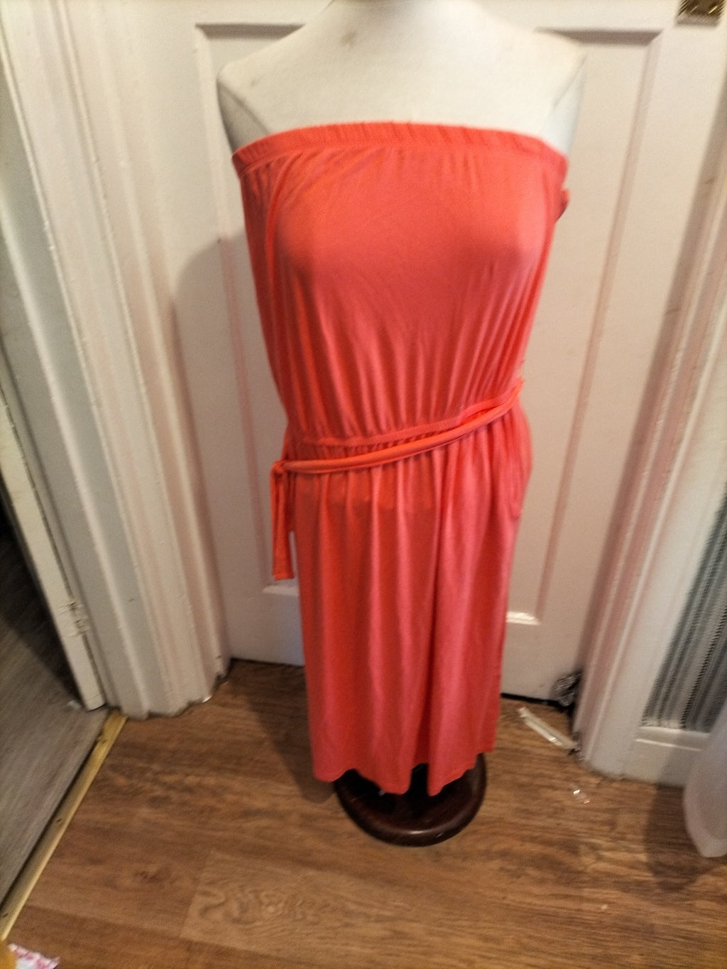 Ladies Tu Size 22 Peach Sleeveless Strapless Dress
