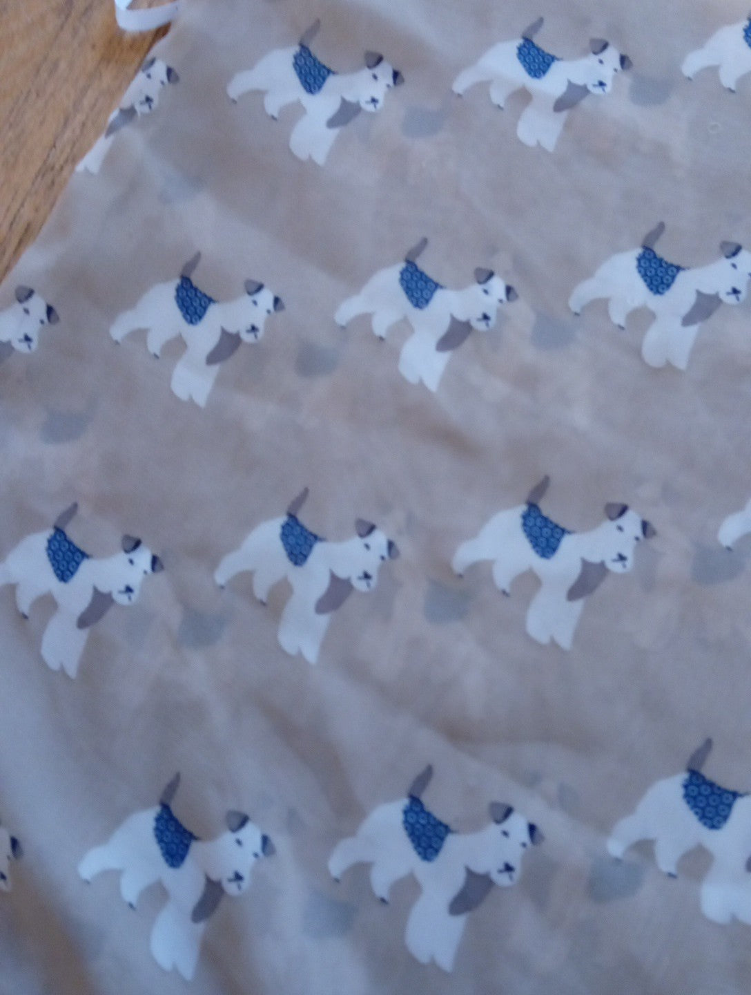 Ladies Primark Size 8 Beige White Dog Pattern Sleeveless Blouse