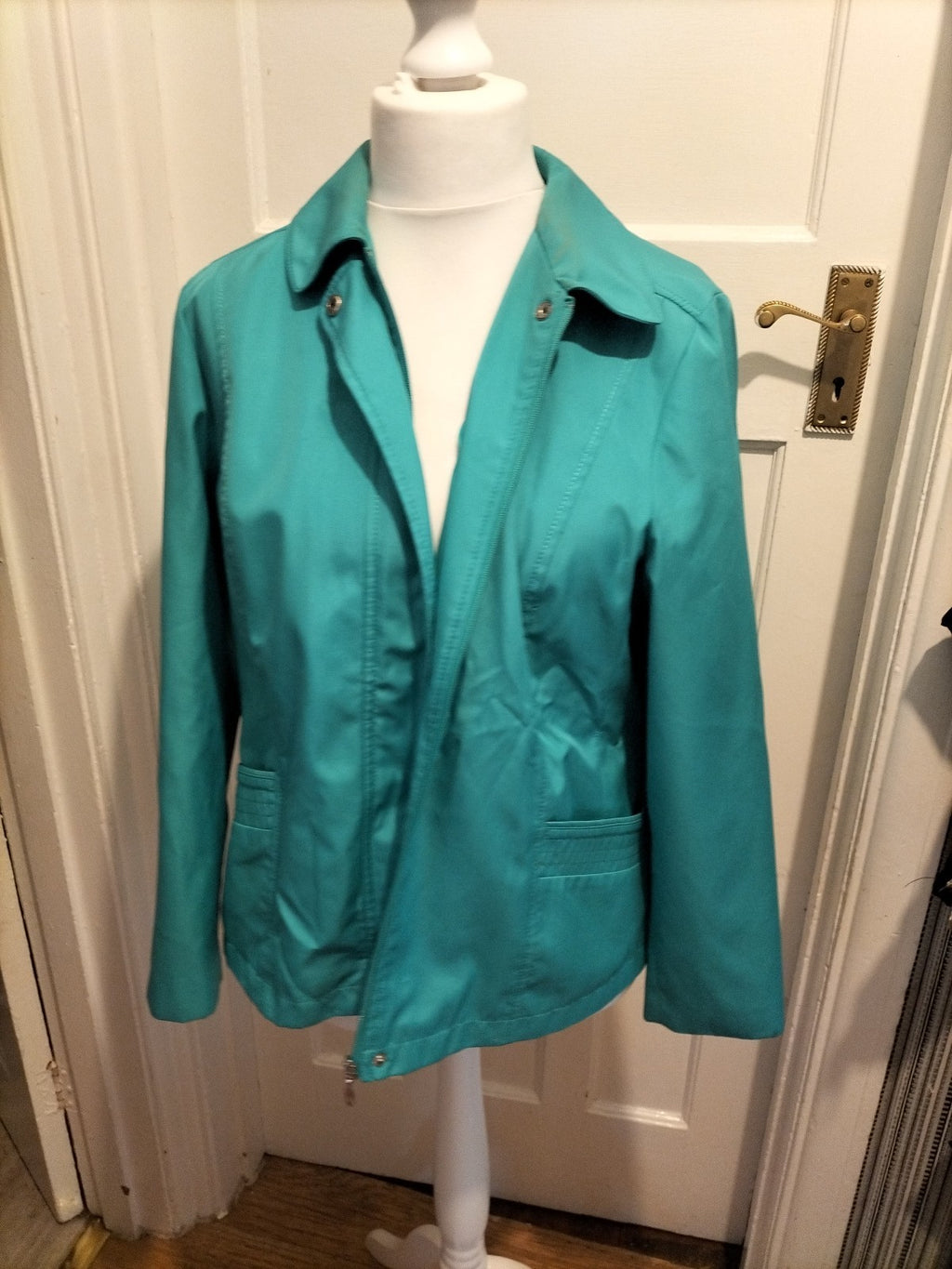 Ladies BM Collection Size Medium Turquoise Jacket