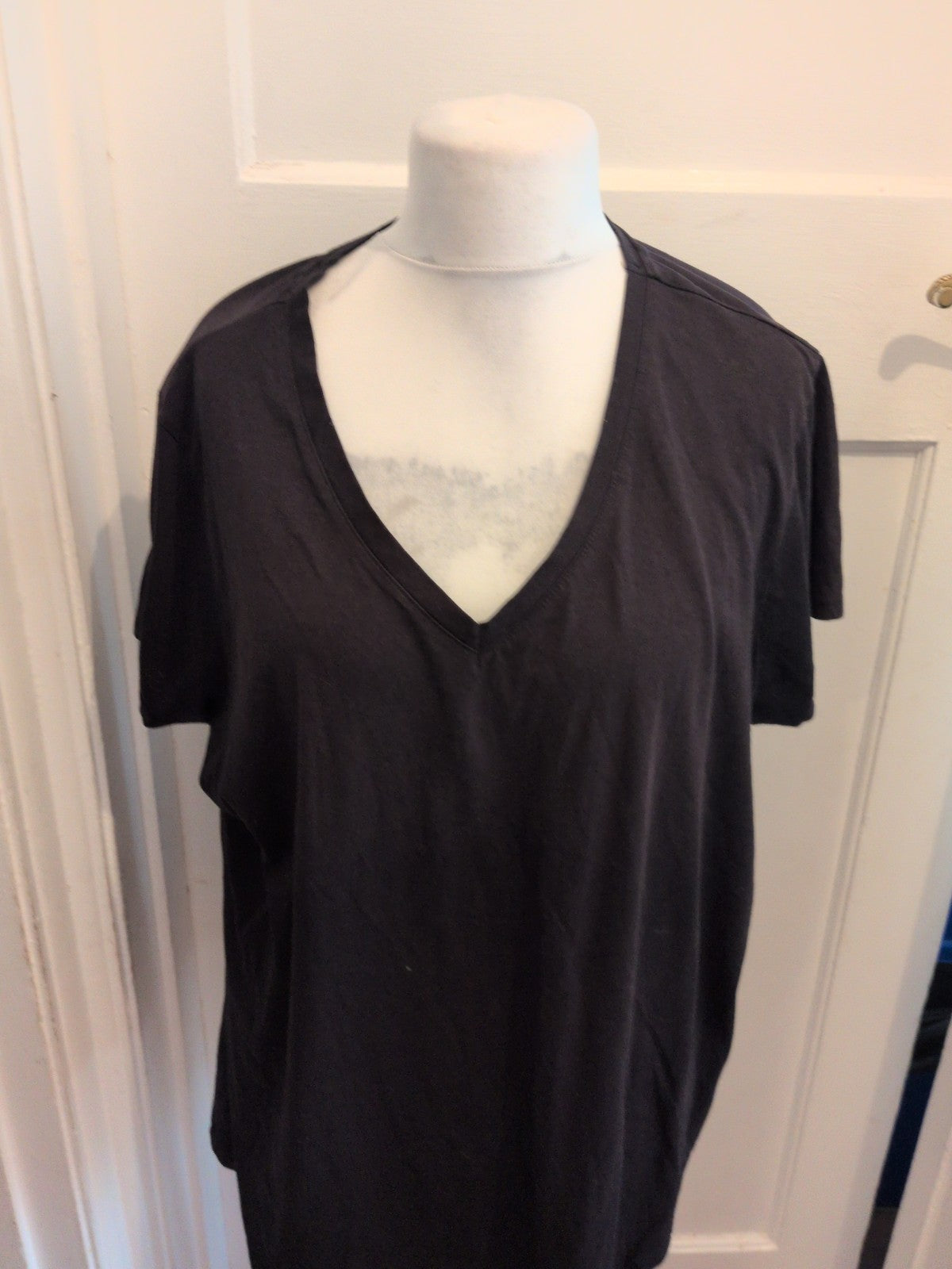 Alexia 26 Black V Neck T-shirt Short Sleeve