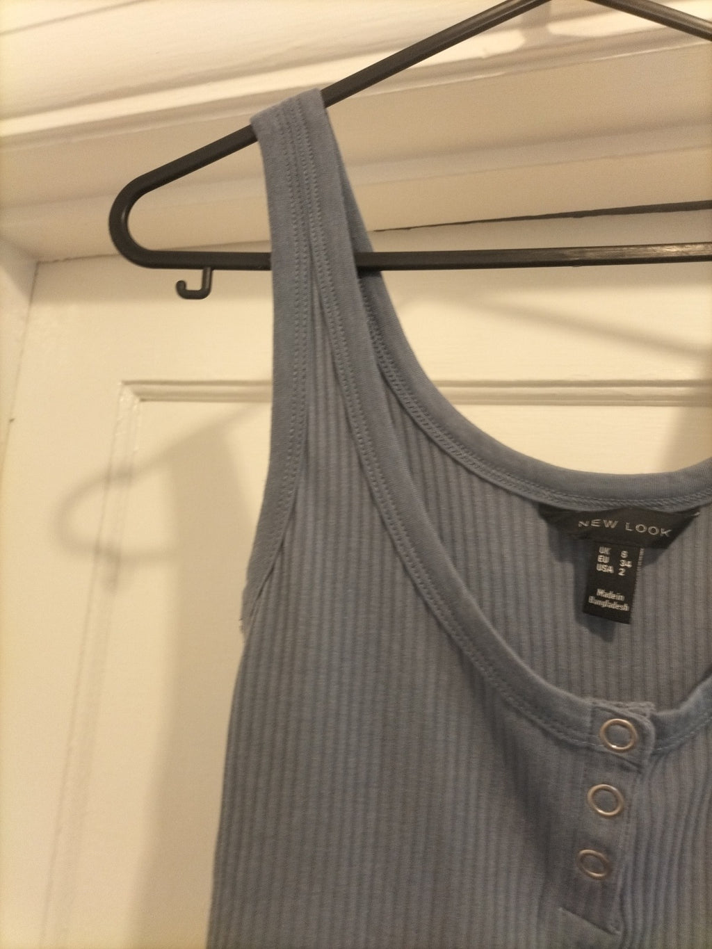 Ladies New Look Size 6 Blue Ribbed Sleeveless Tshirt