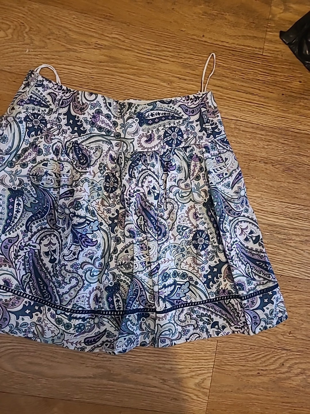 Ladies Papaya Size 10 Green Aztec Floral Lined Short Skirt