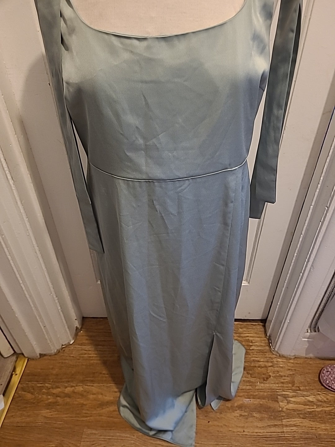 Ladies Oasis Size 14 Metallic Mint Sleeveless Long Length Dress