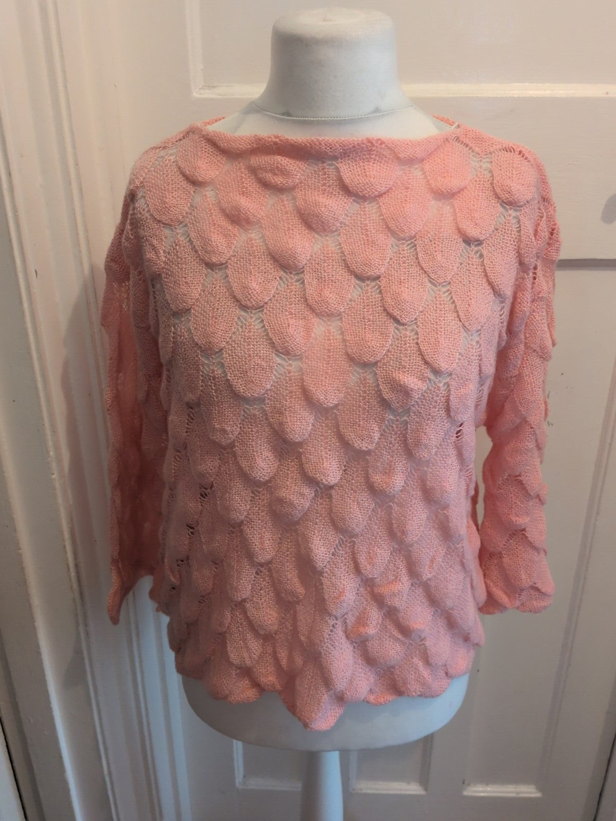Ladies Pink 3/4 Sleeve Holly Jumper Size Med Free Delivery