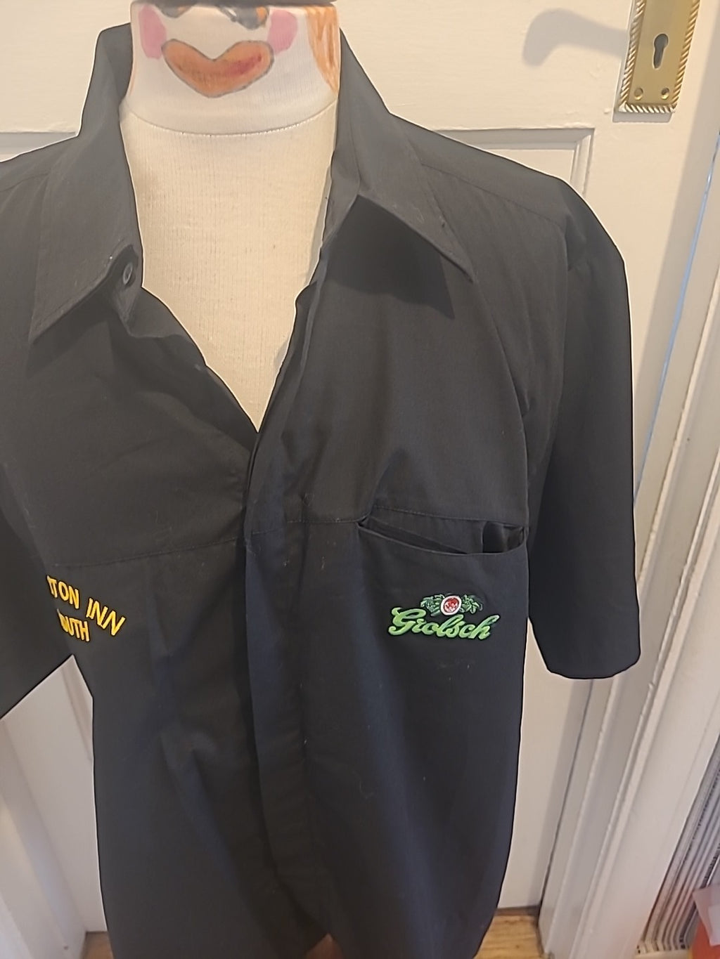 Mens Grolsch Size Large Bicton Inn Black Shirt