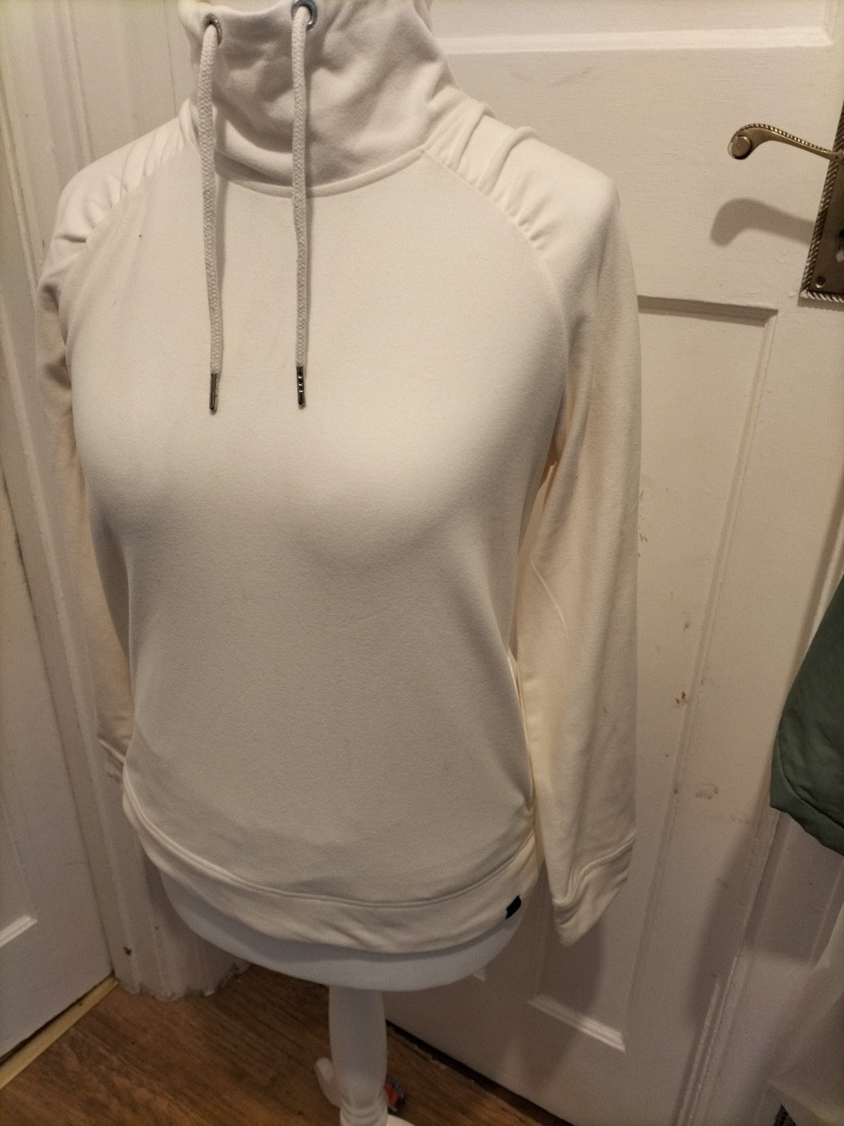 Ladies Regatta Size 8 Cream High Neck Jumper