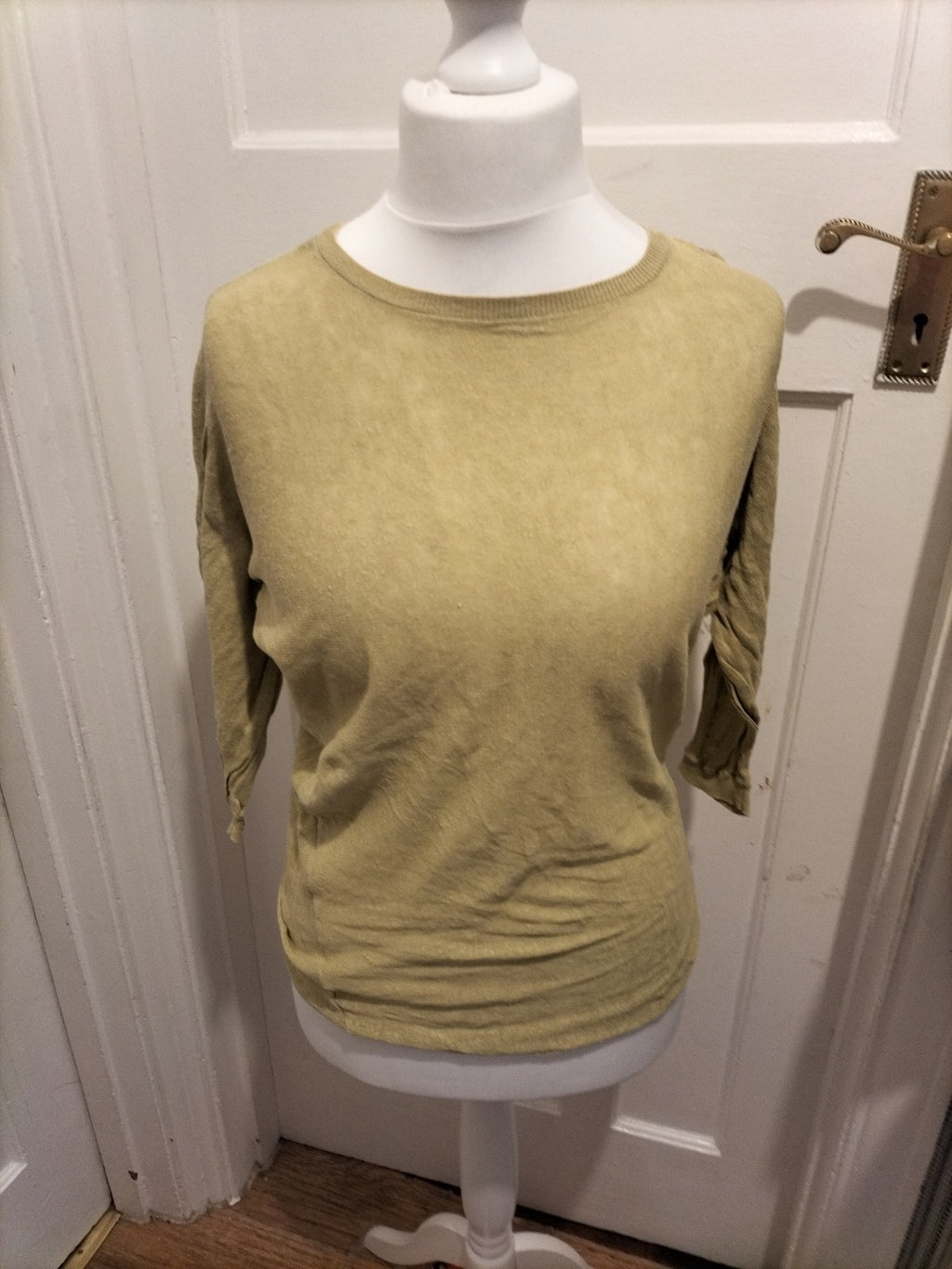 Ladies Braintree Size Medium Mustard Long Sleeved Tshirt