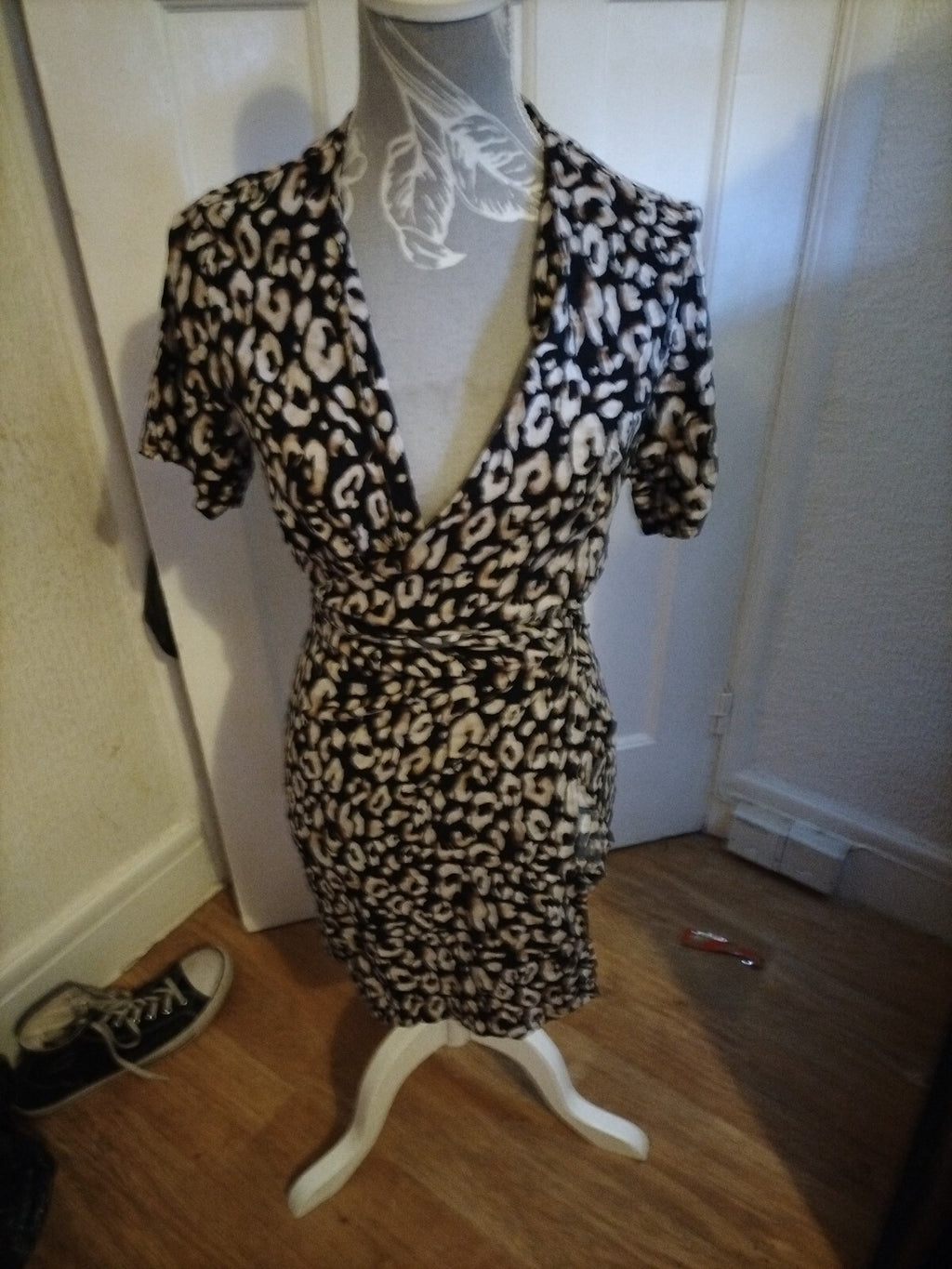 Ladies H+M Size Small Animal Print Wrap Over Top