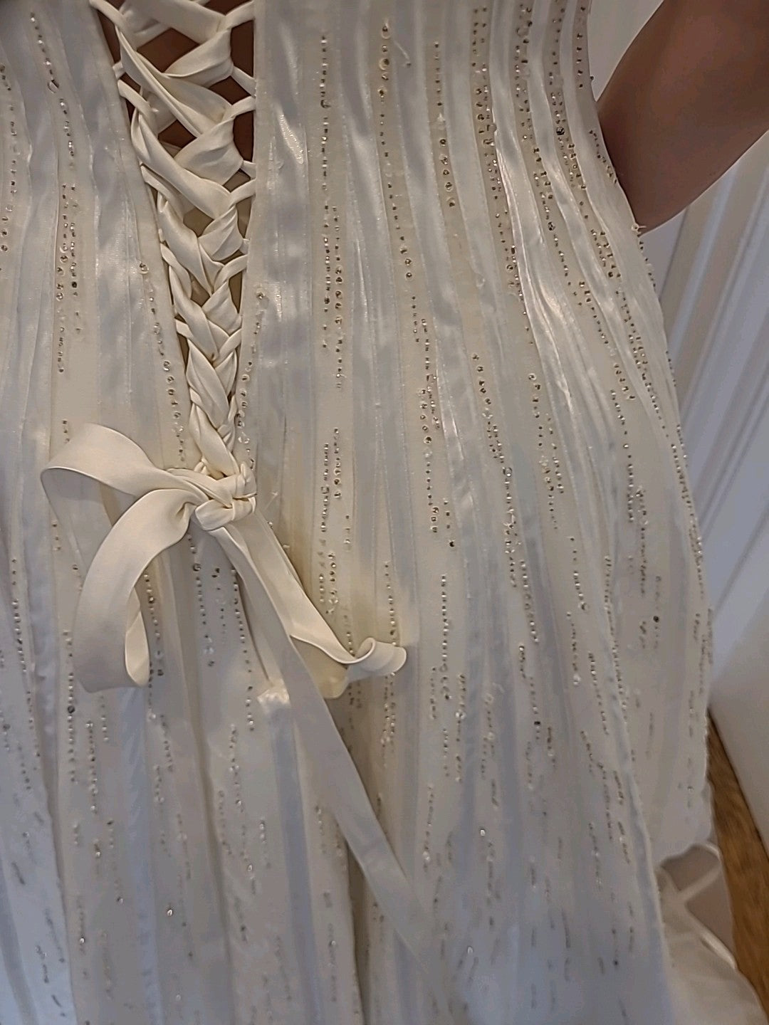Ladies Wedding Gown Size 12 Benjamin Roberts Pale Ivory Beading/sequins