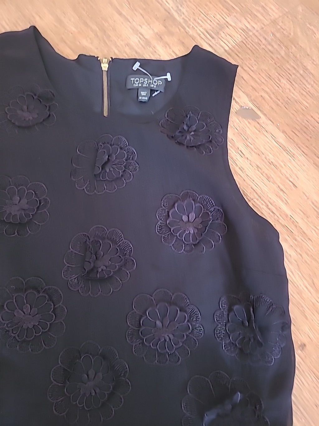 Ladies Topshop Size 6 Black Sleeveless Blouse