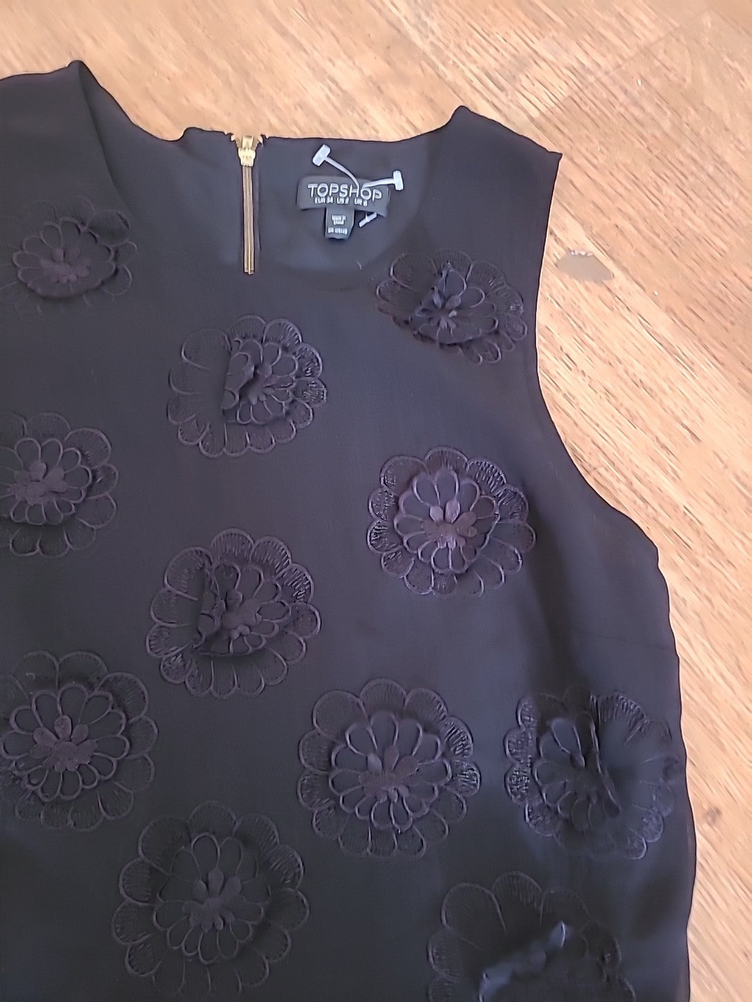 Ladies Topshop Size 6 Black Sleeveless Blouse