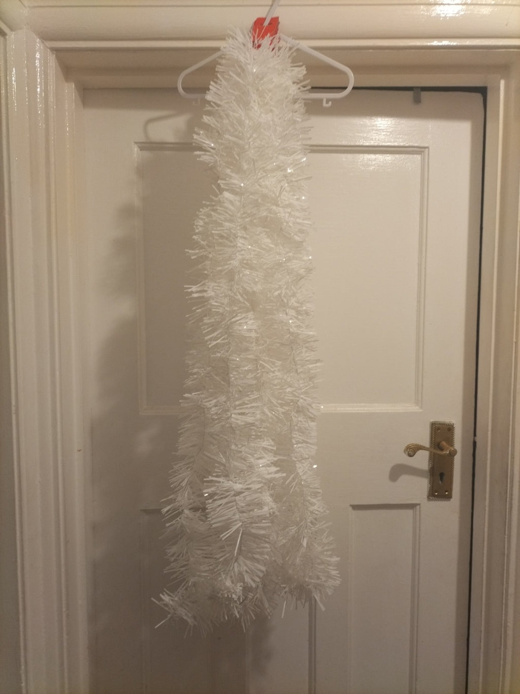 Brand new 2M WHITE Tinsel celebration Christmas tree decorations
