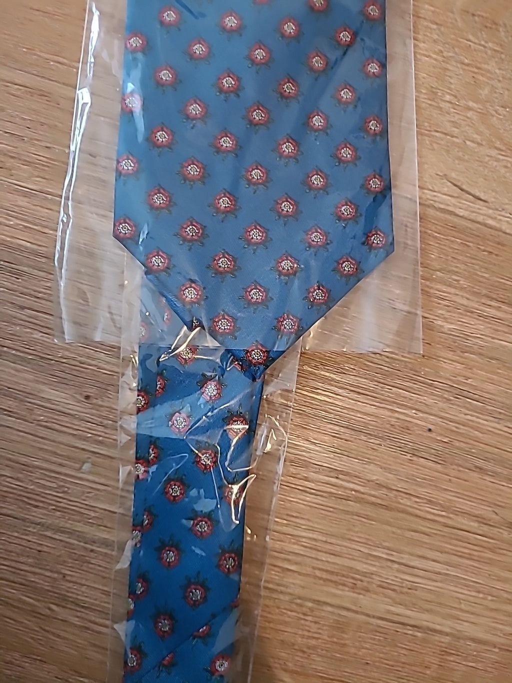 Brand New Mens Navy And Red "Poppy" Tie