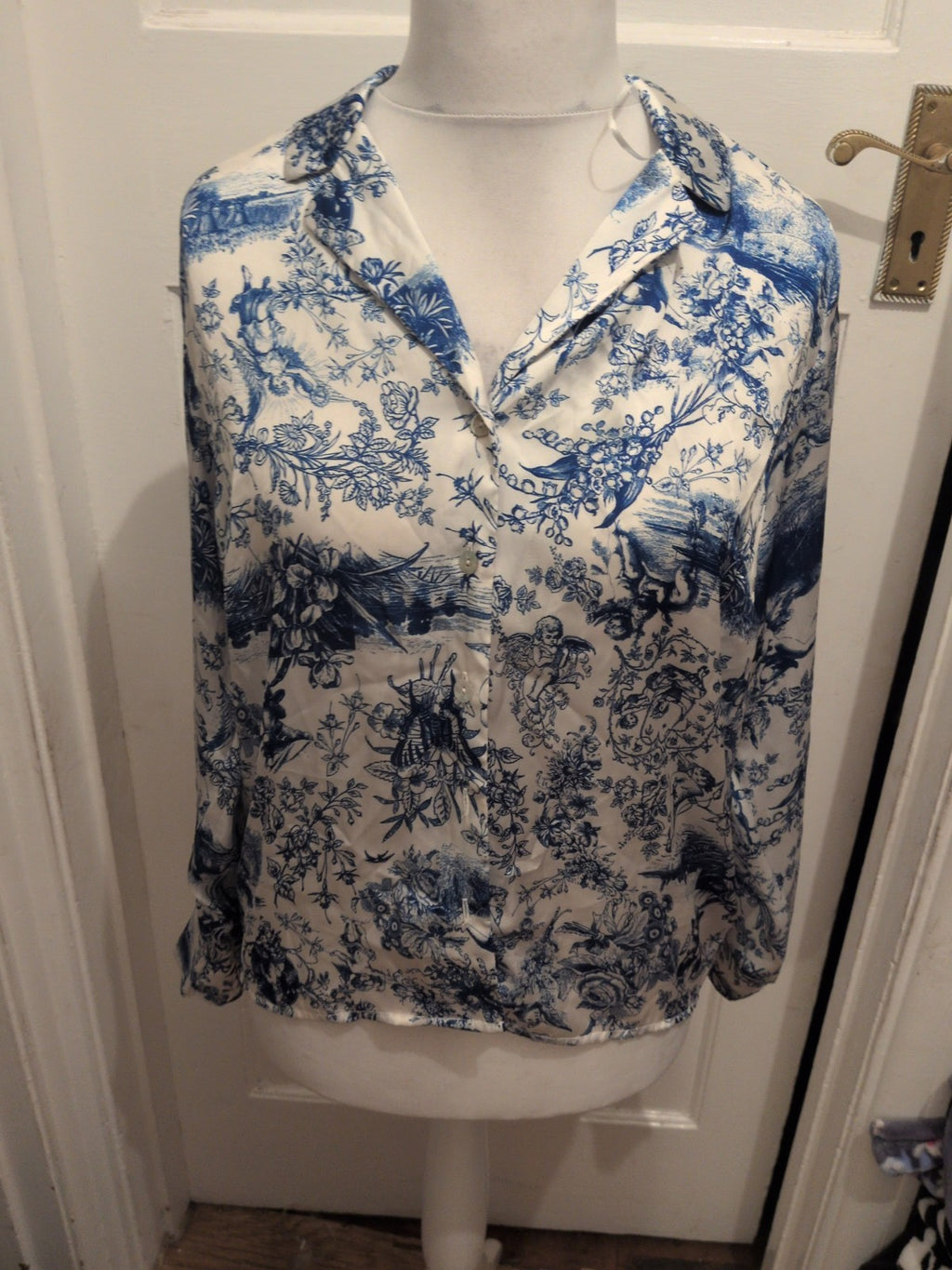 Ladies Primark Small Blue And White Long Sleeve Buttoned Blouse
