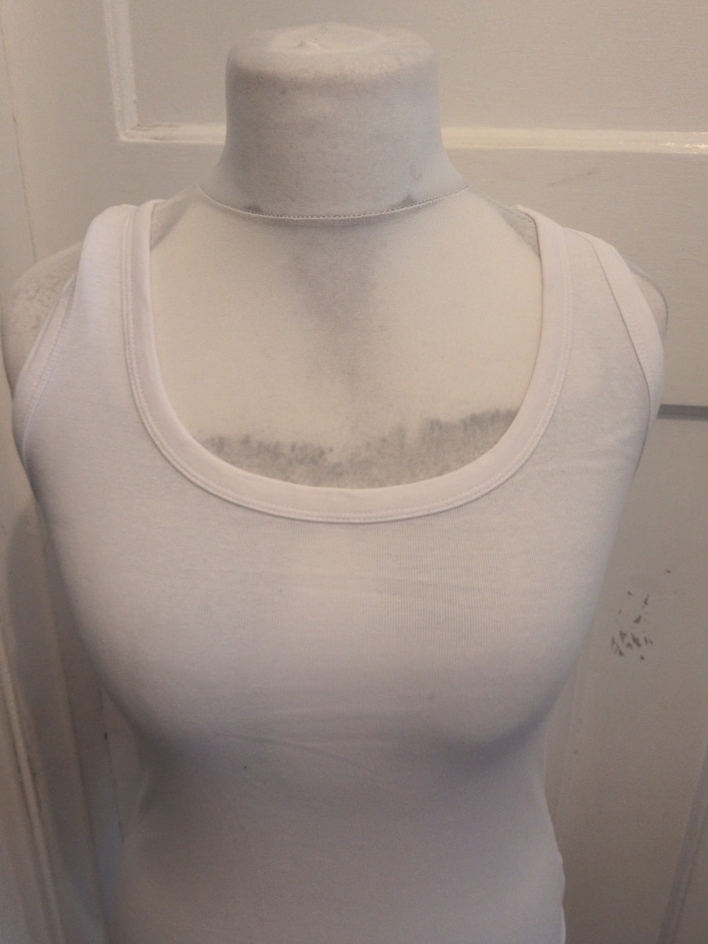 Tu 12 White Sleeveless Tank Vest Top