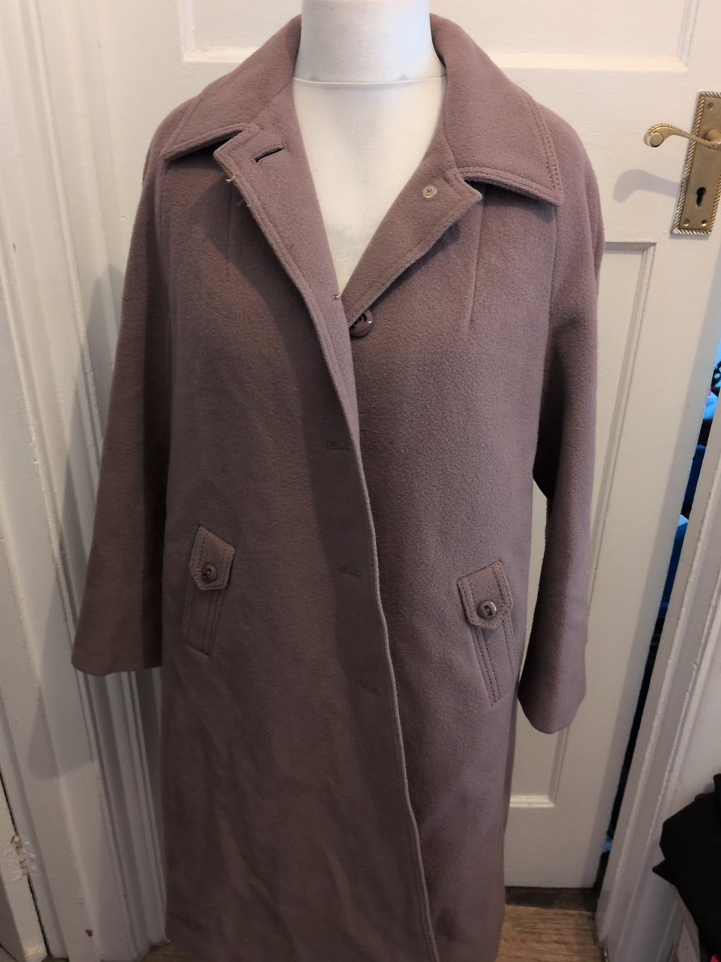 English Lady Large Pale Brown Pure New Wool Vintage Longline Jacket