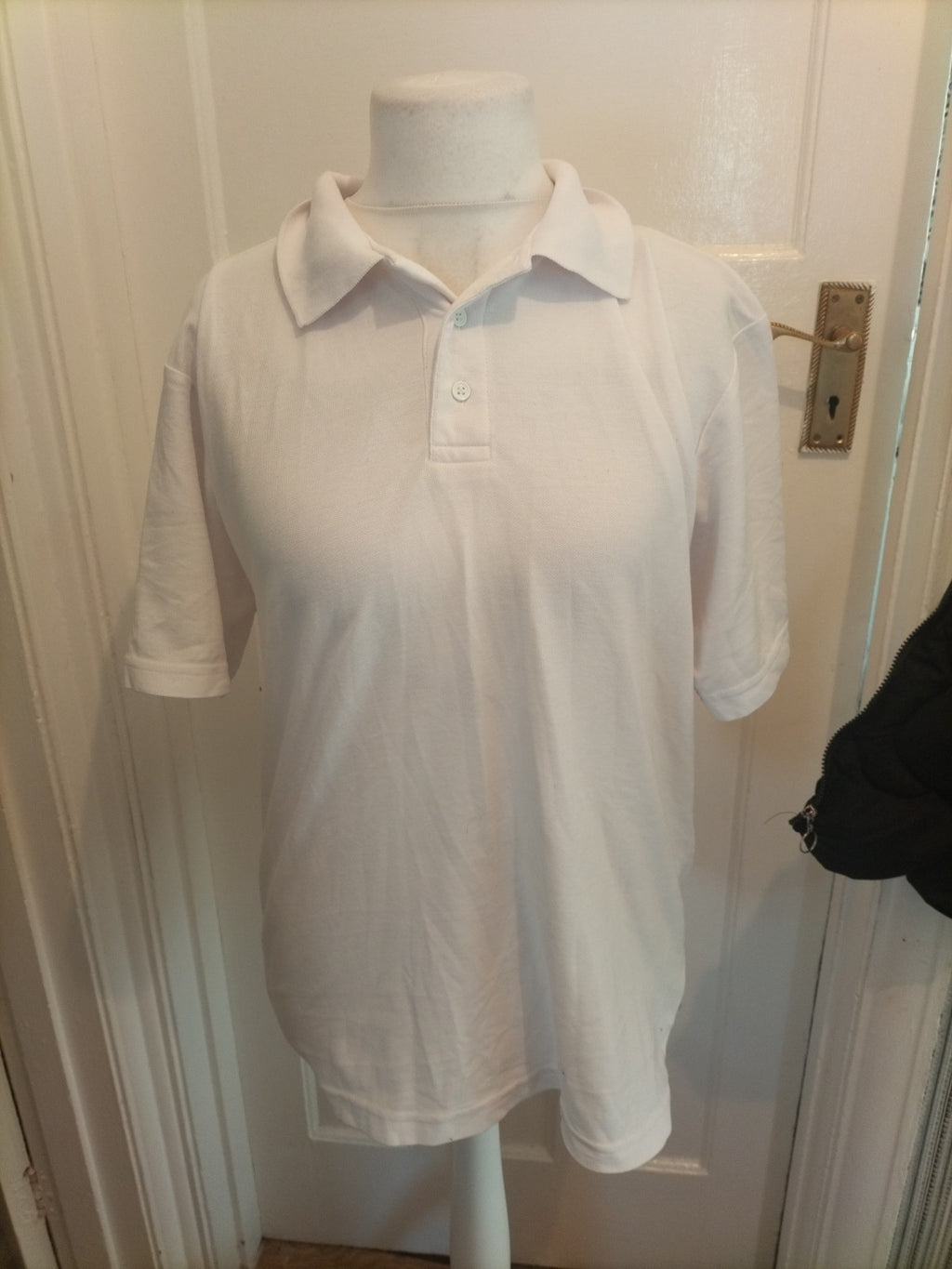 Mens Woodbank Size Medium White Short Sleeved Polo