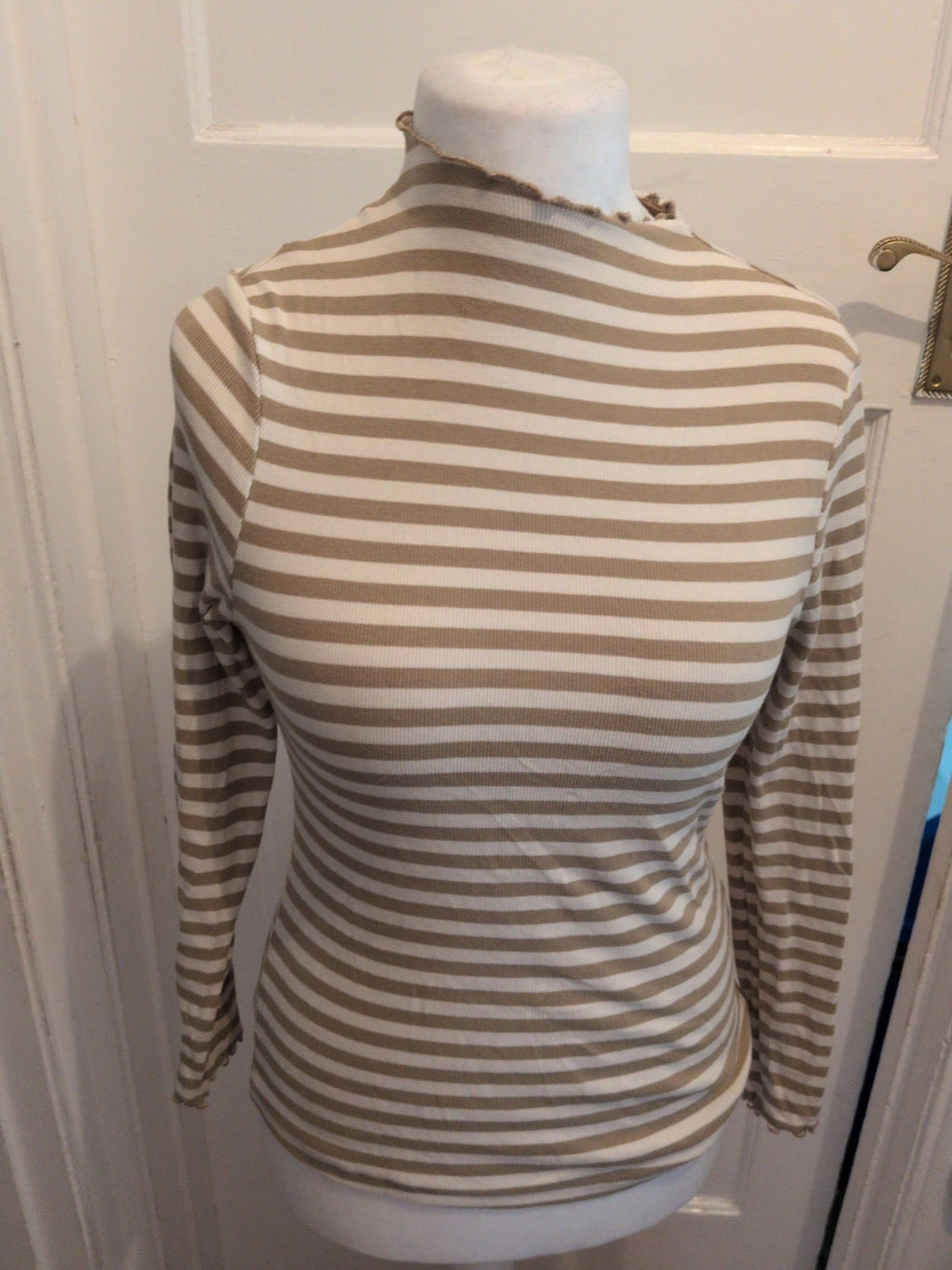 Tu 12 Green And White Stripe Long Sleeve Top