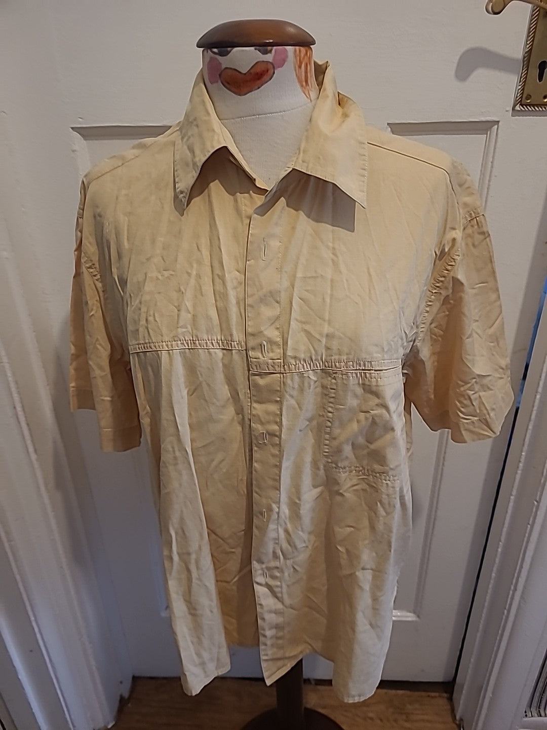 Mens Size 3 Sandy Short Sleeved Shirt