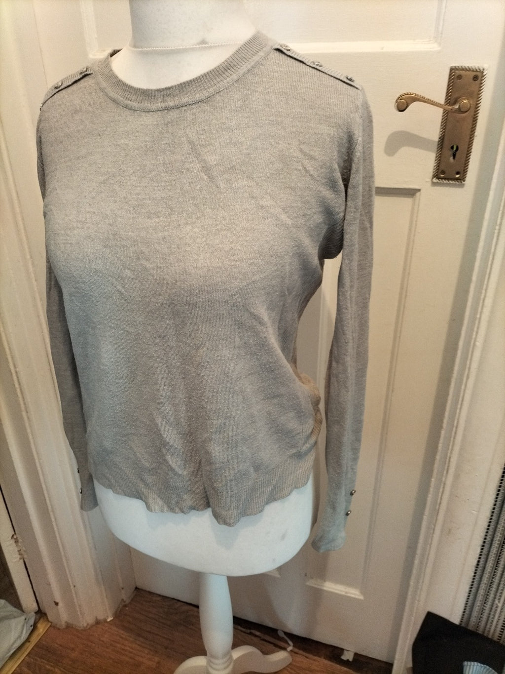 Ladies Primark Size M (12-14) Grey Lightweight Jumper