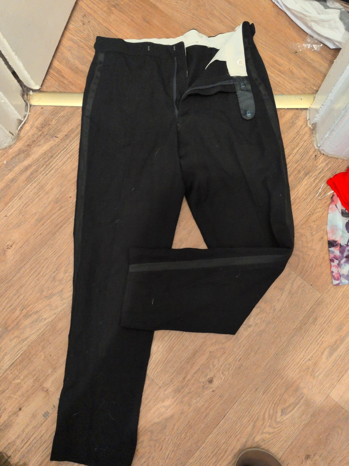 38" Black Trousers
