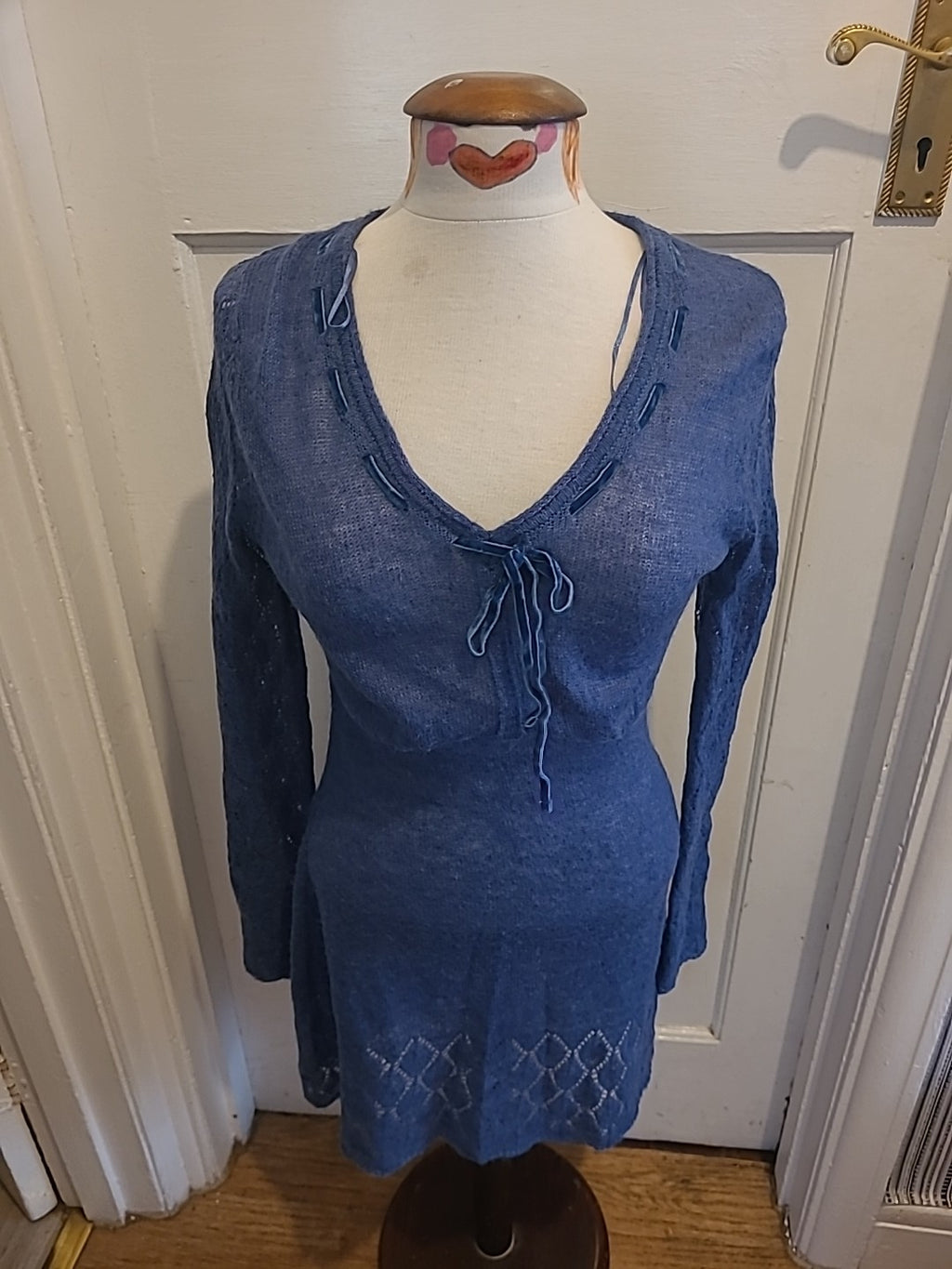 Ladies Pepperberry Size 10 Blue Soft Long Sleeved Dress