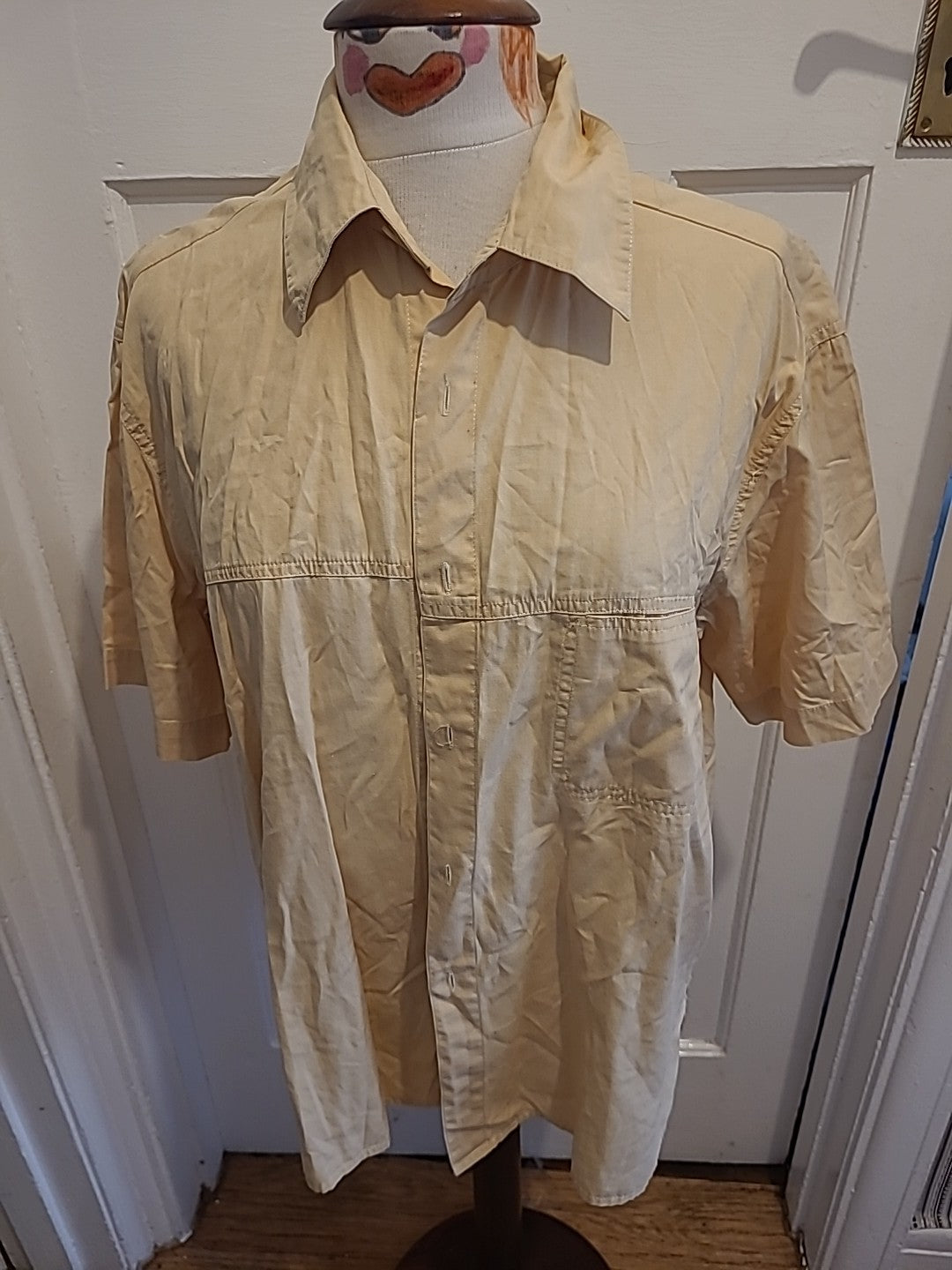 Mens Size 3 Sandy Short Sleeved Shirt