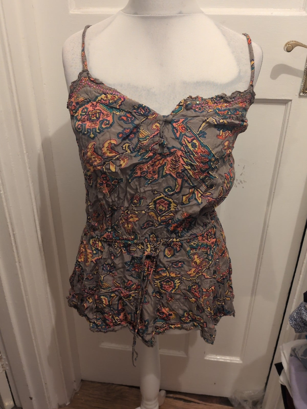 River Island 12 Green With Multicoloured Pattern Sleeveless Blouse
