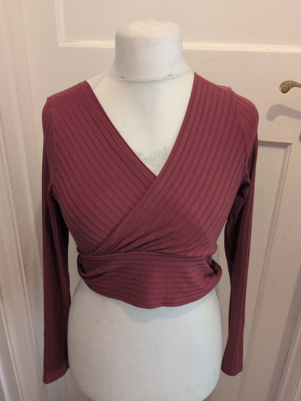 Ladies Shein Size Large Deep Red Long Sleeve V Neck T-shirt