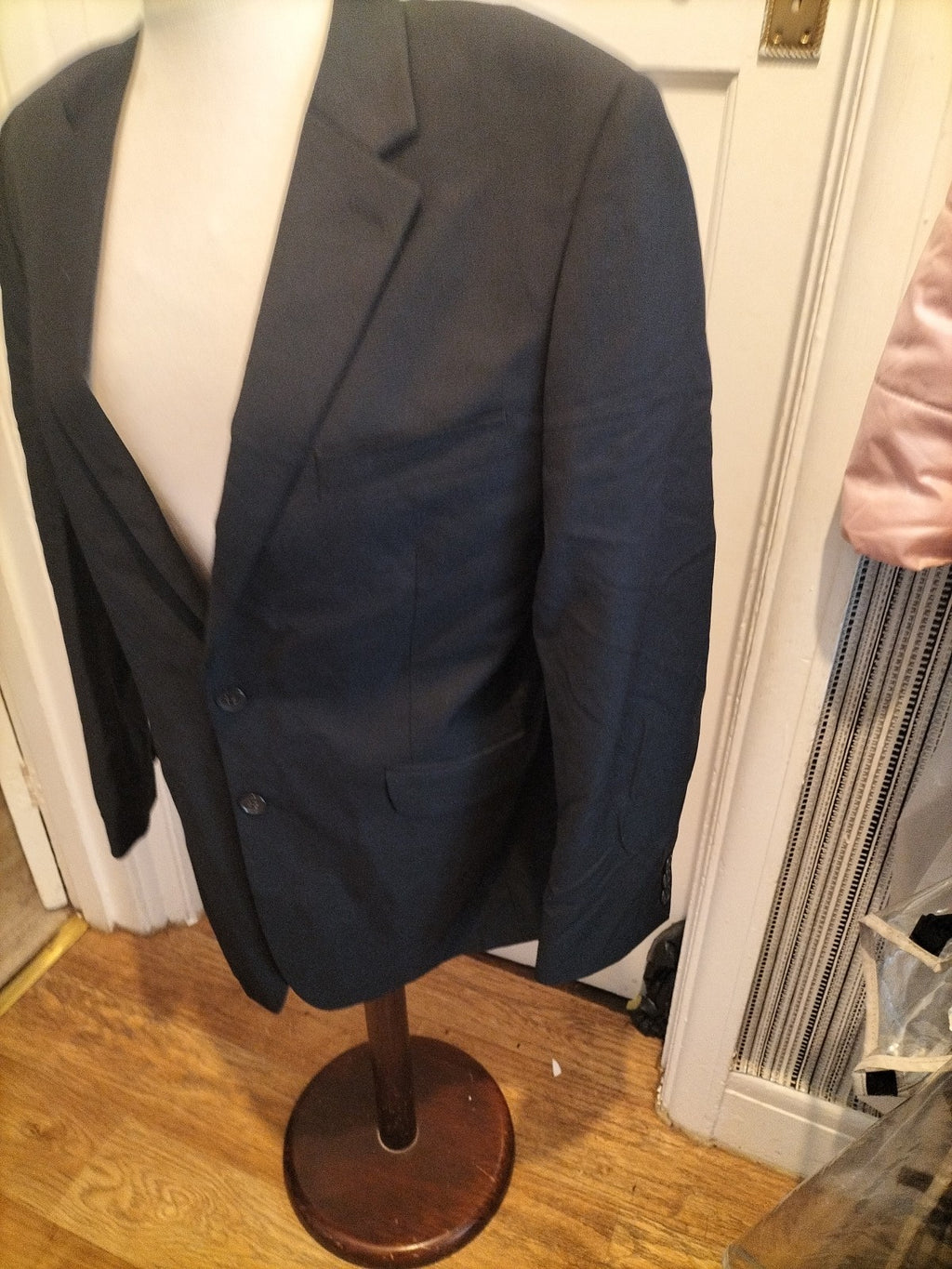 Mens Size 40R Black Lined Padded Blazer