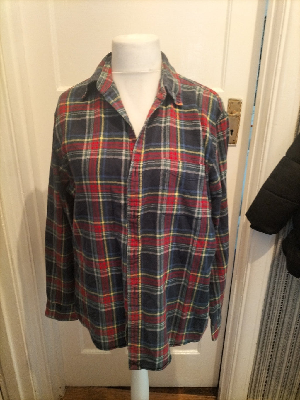 Mens Lands End Size L Green/Red Check Long Sleeved Shirt