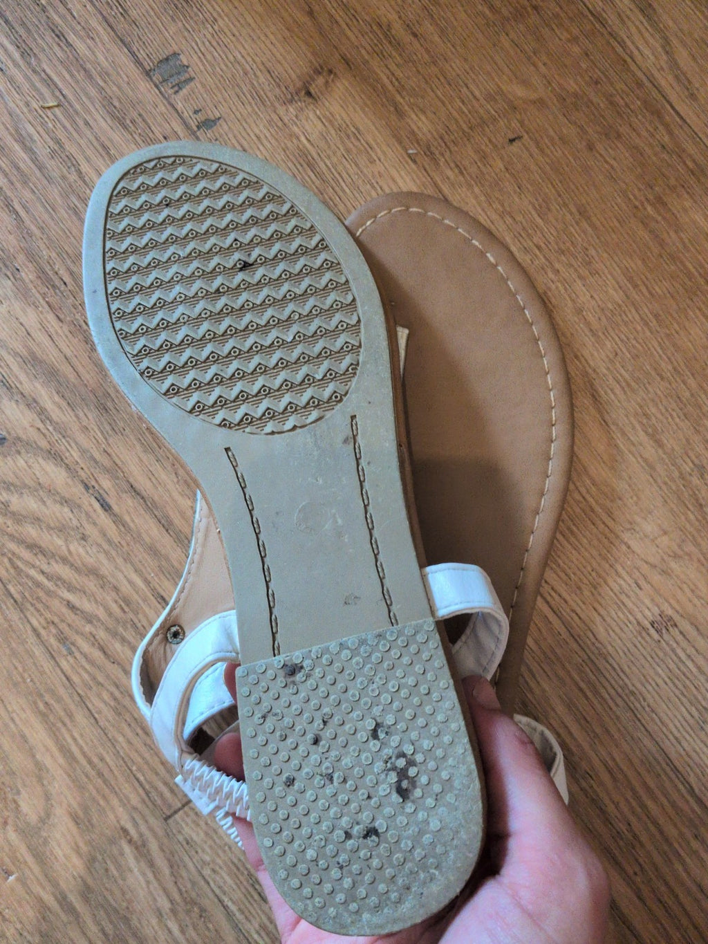 Ladies Size UK 6 Sandal White Pattern