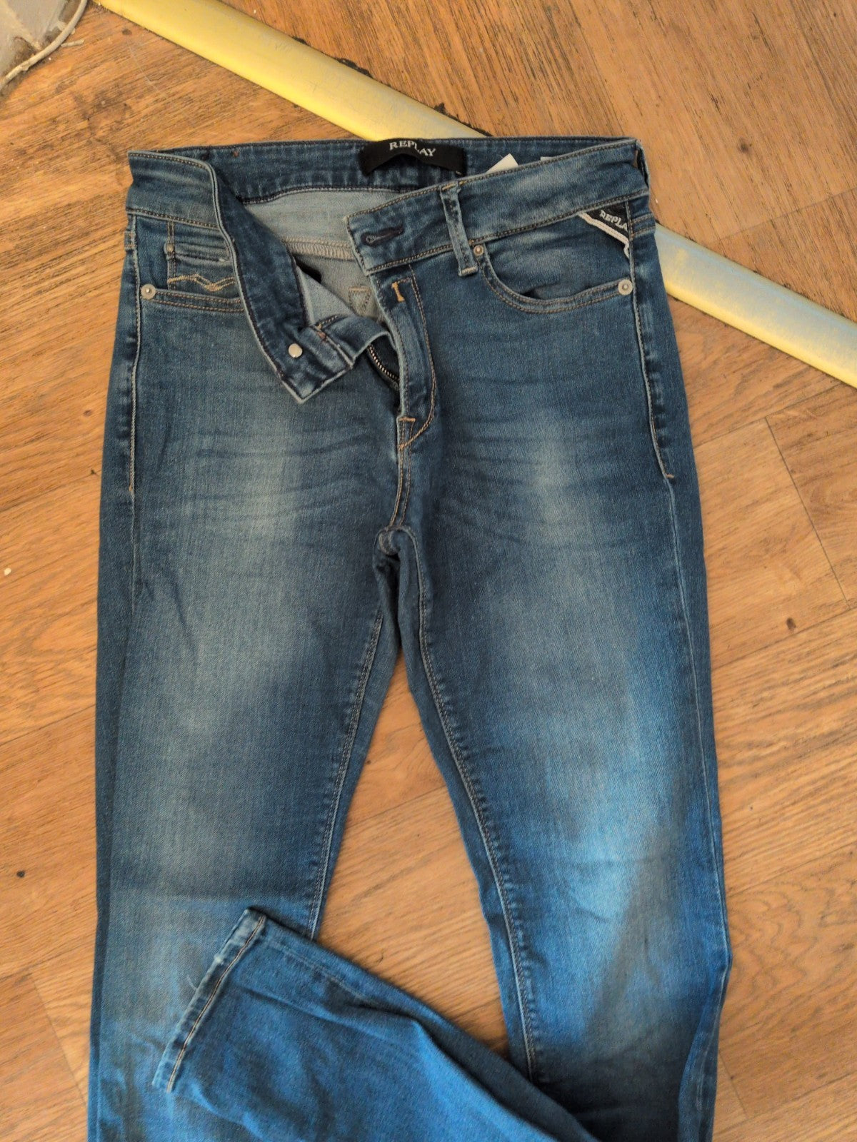 Ladies Replay Size W28xL32 New Luz Jeans