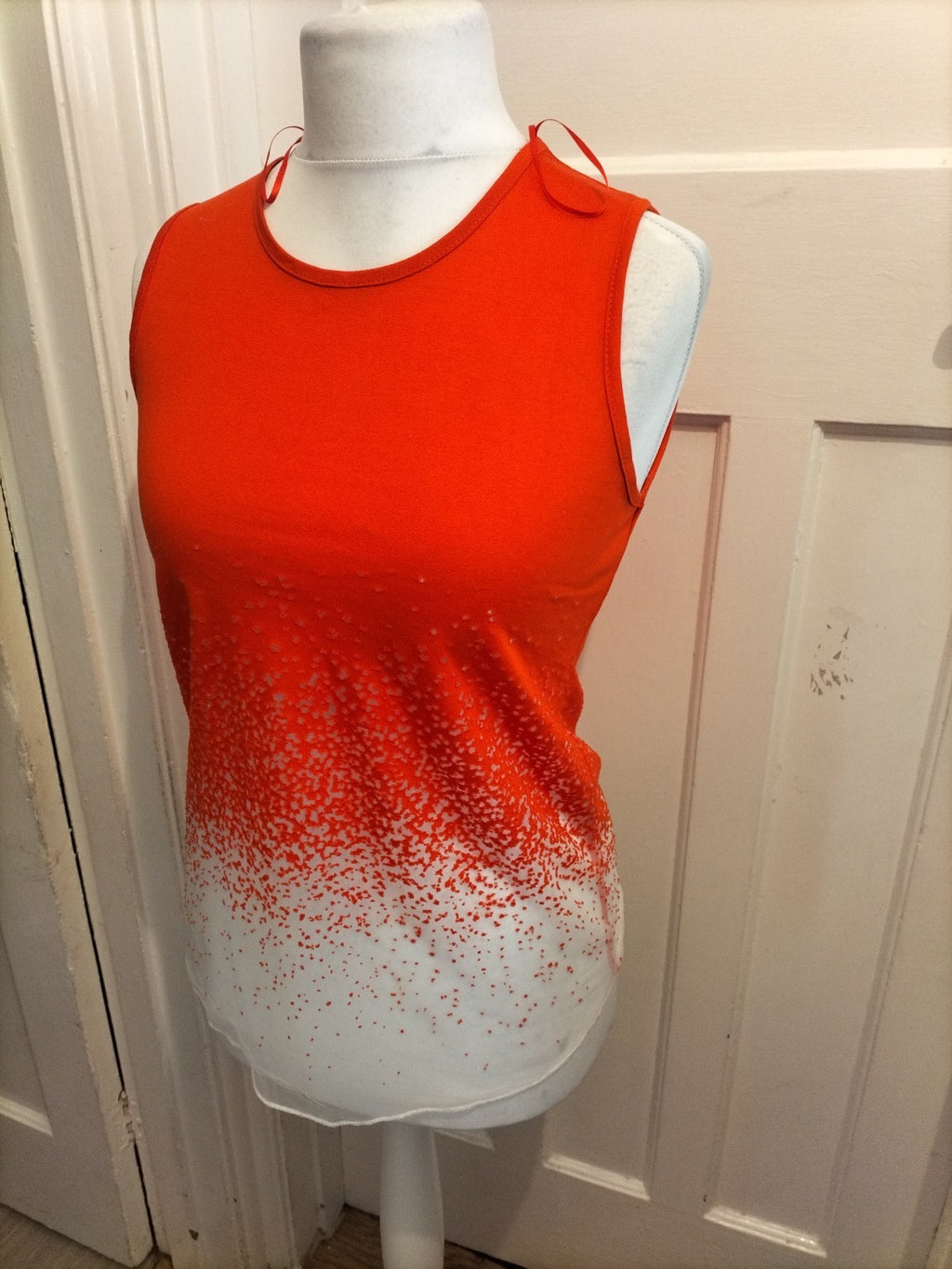 Ladies Select Size 10 Orange And White Sleeveless Blouse
