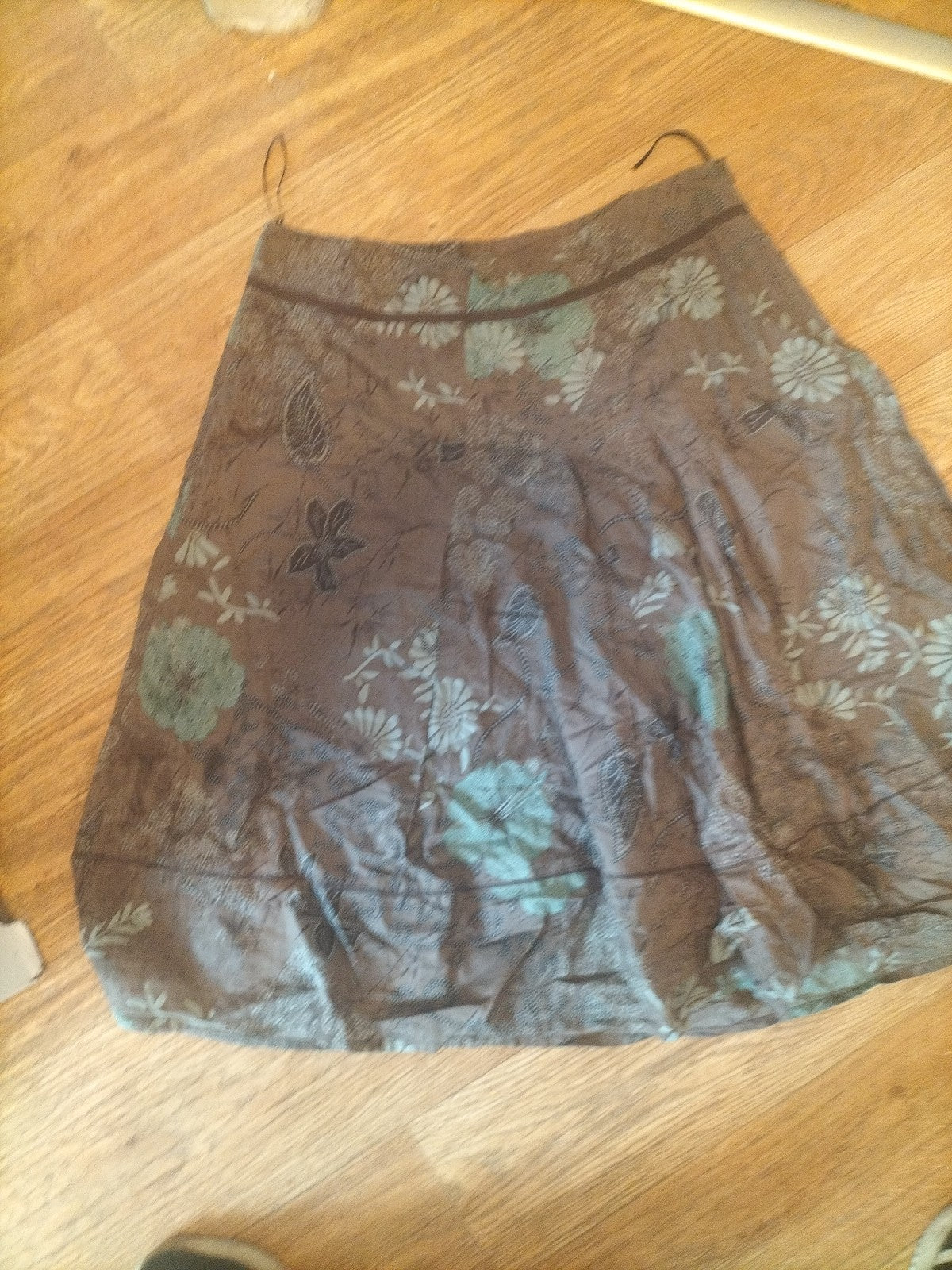 Ladies Sandwich Size Euro 42 Brown Floral Flare Skirt
