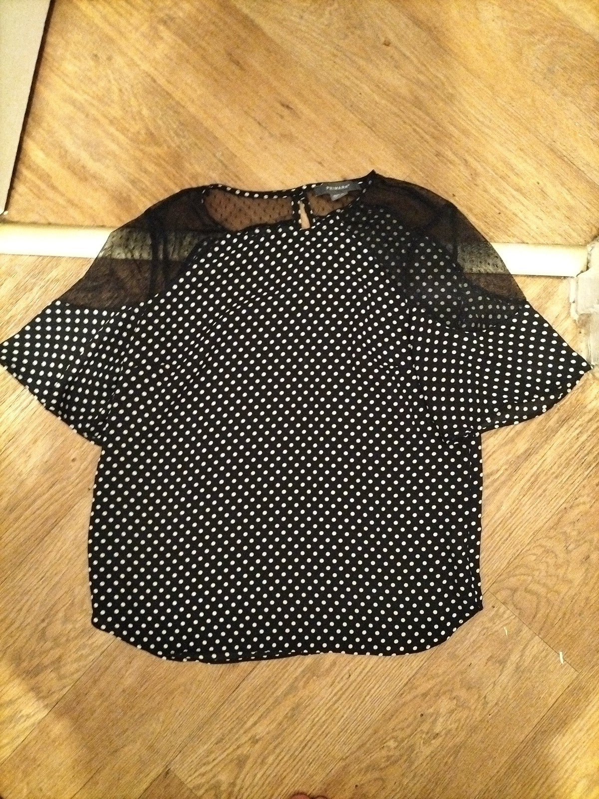 Ladies Primark Size 10 Black And White Spotted Mesh Shoulders Blouse Short...