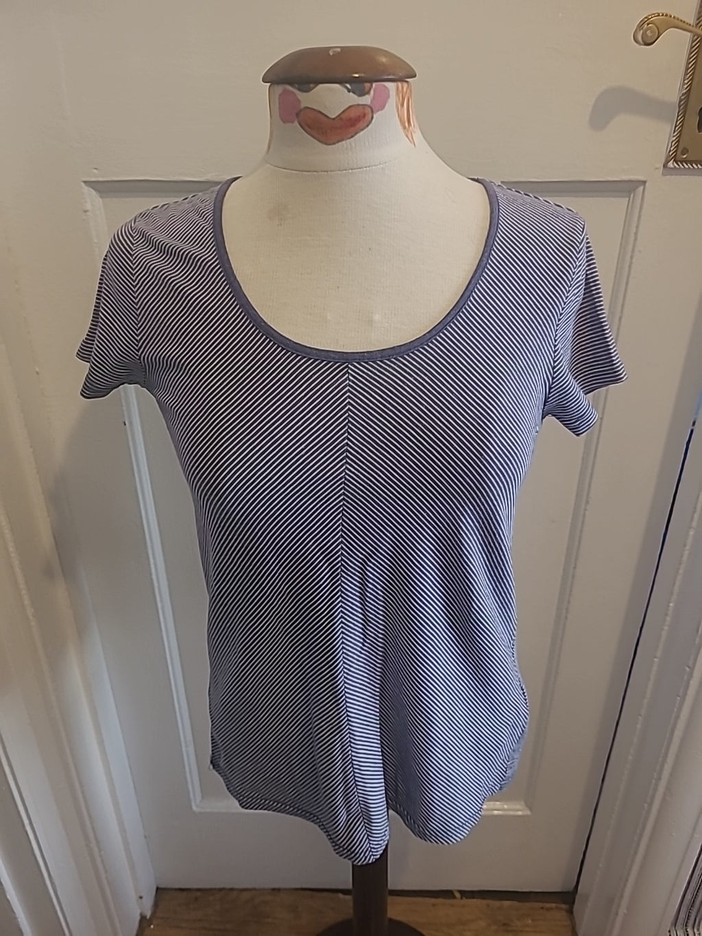 Ladies Thought Size 8 Blue White Striped Short Sleeved Tshirt