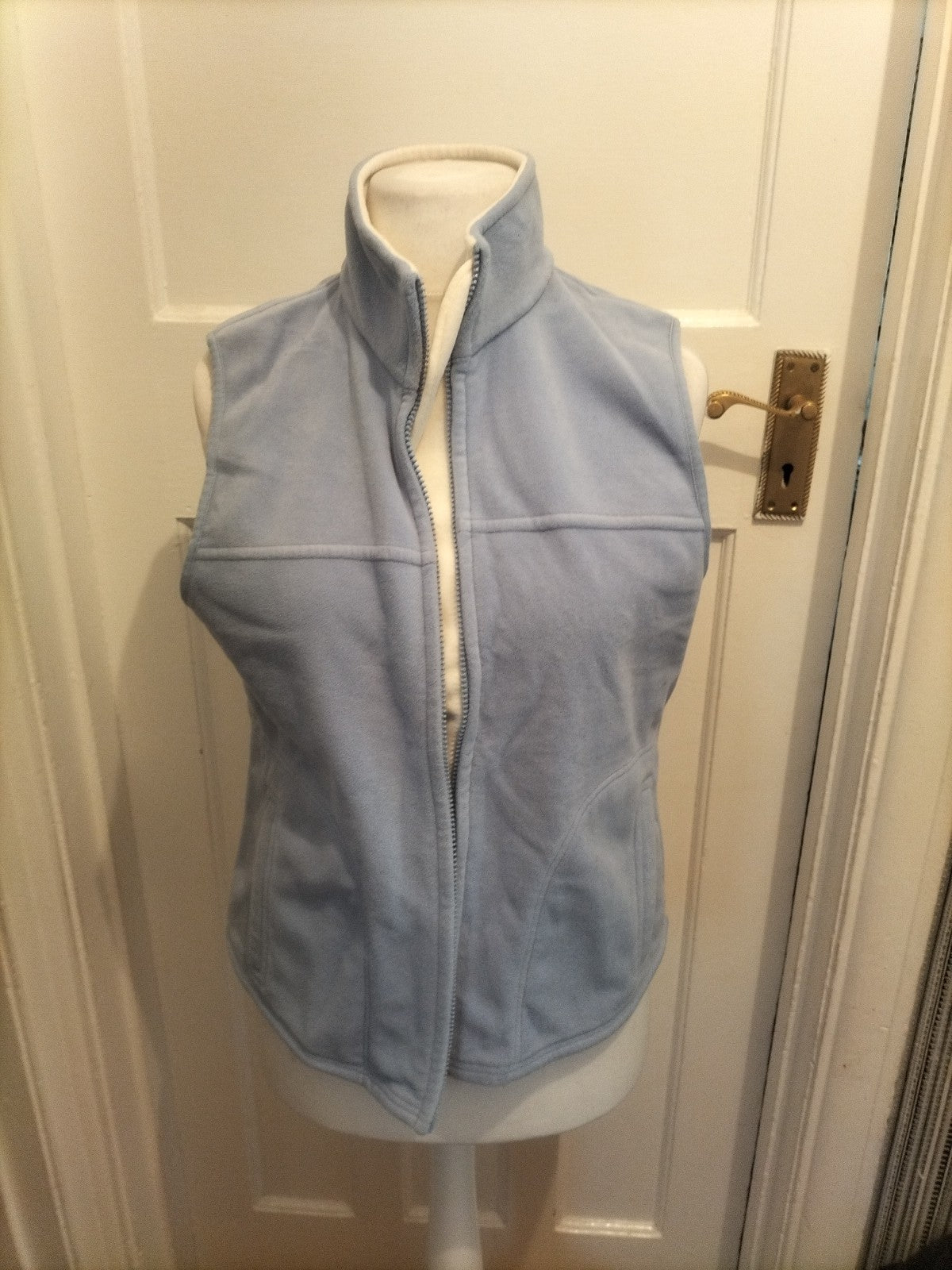 Ladies Marks And Spencer Size 14 Cornflower Sleeveless Zip Through