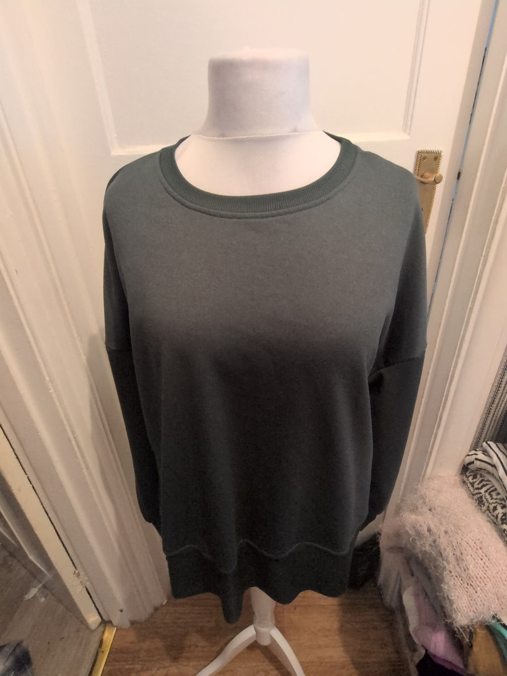 Large Green Pullover Jumper