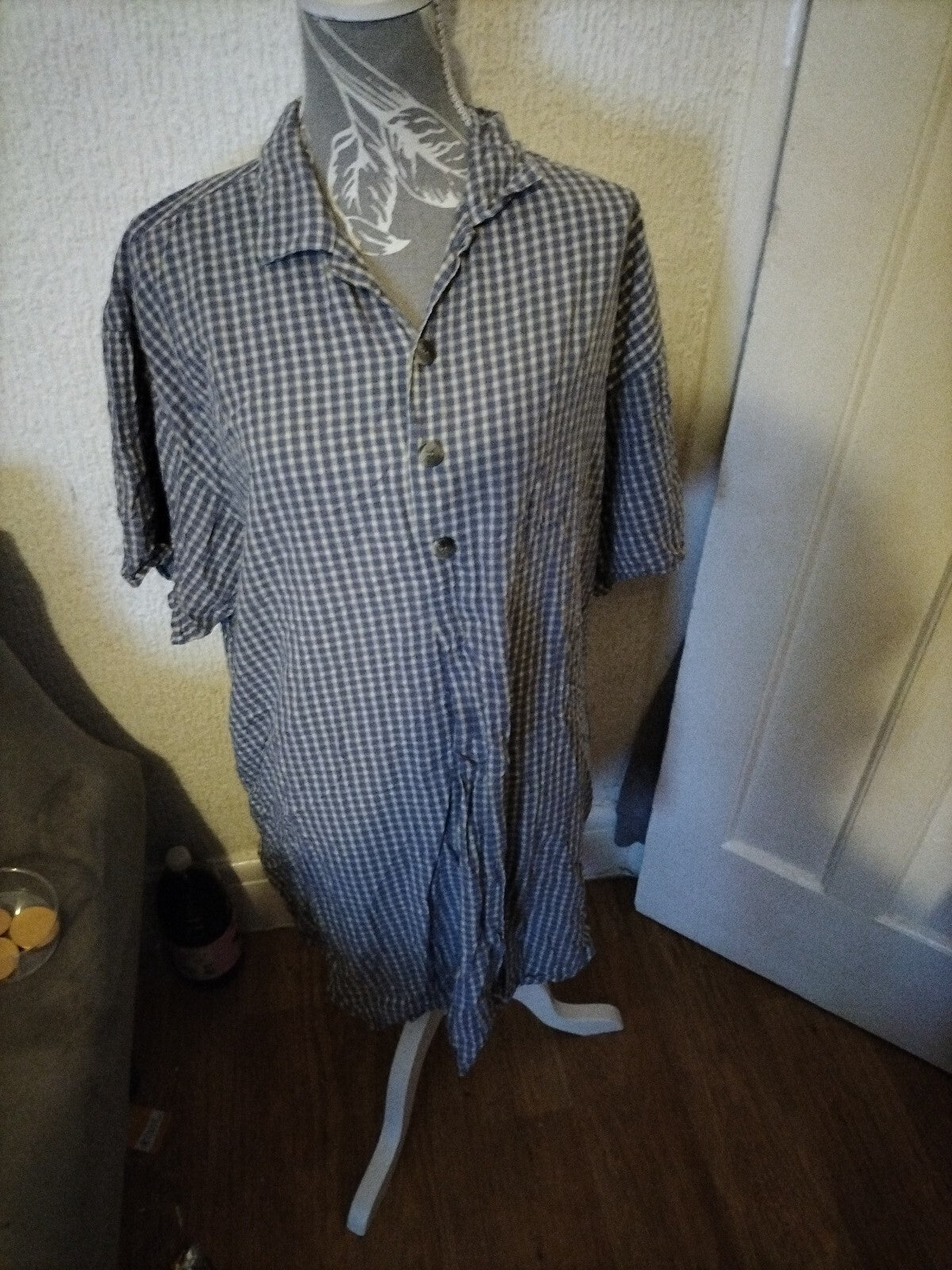 Mens Large Blue/White Checked Short Sleeved Shirt